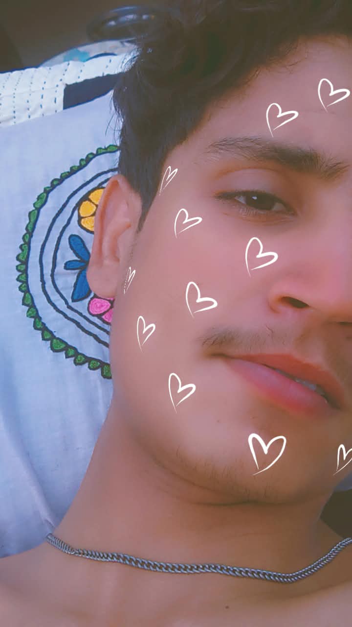 @👑M E E R👑