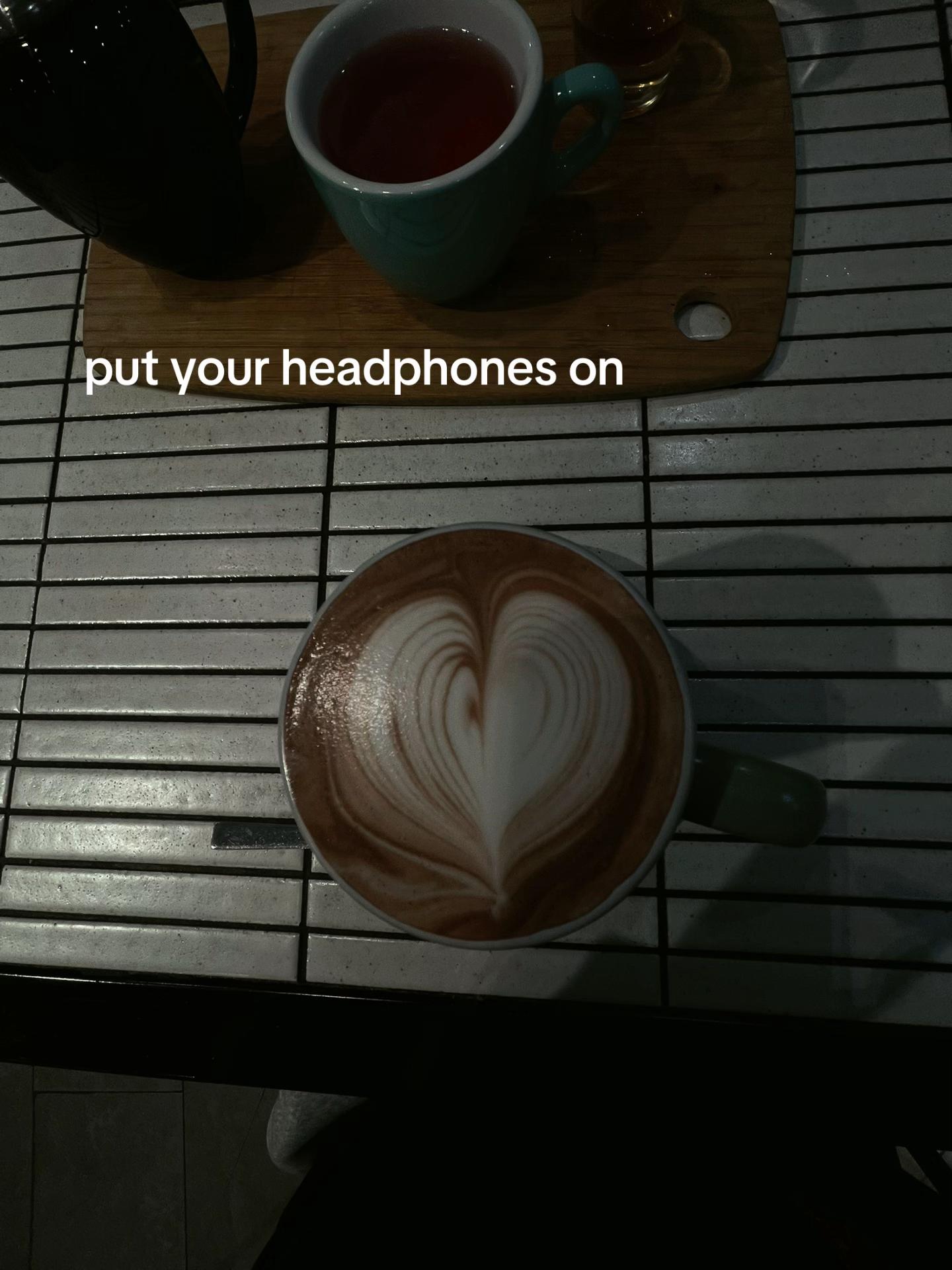 @𝓐🪞