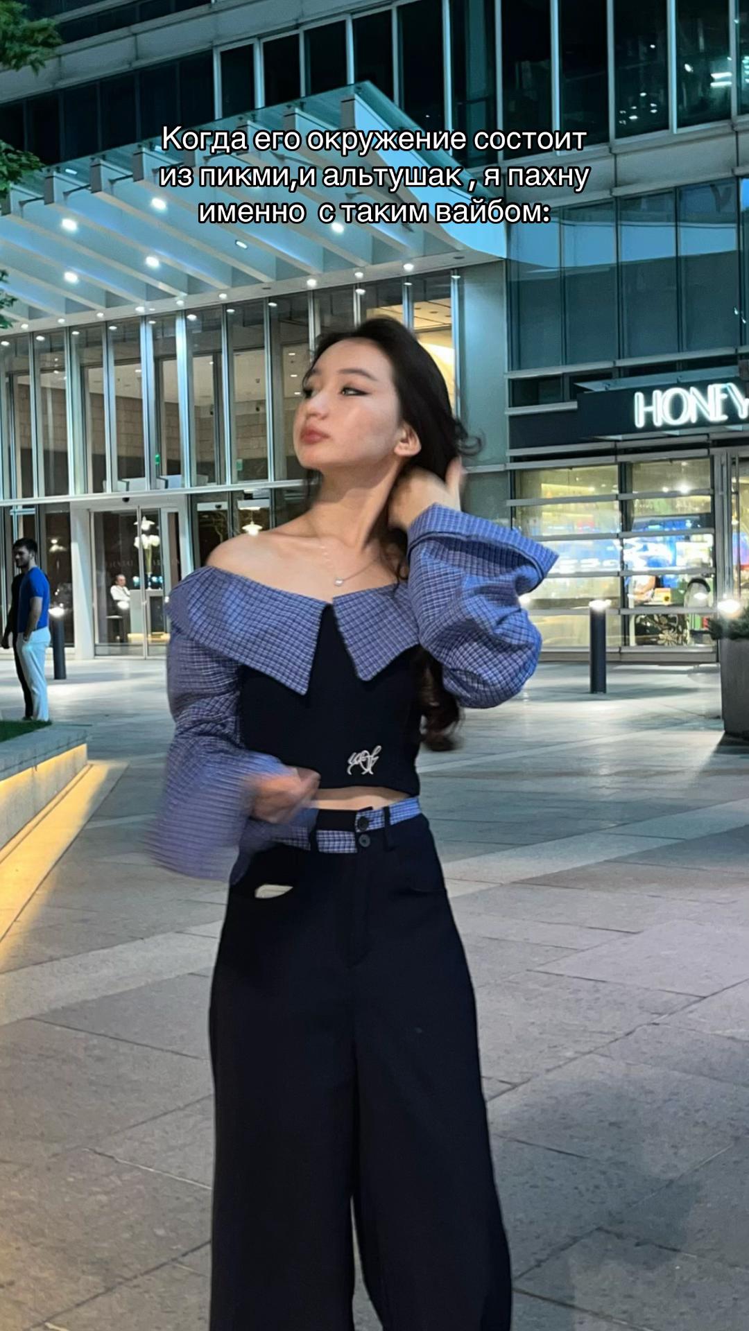 @moonsofi2