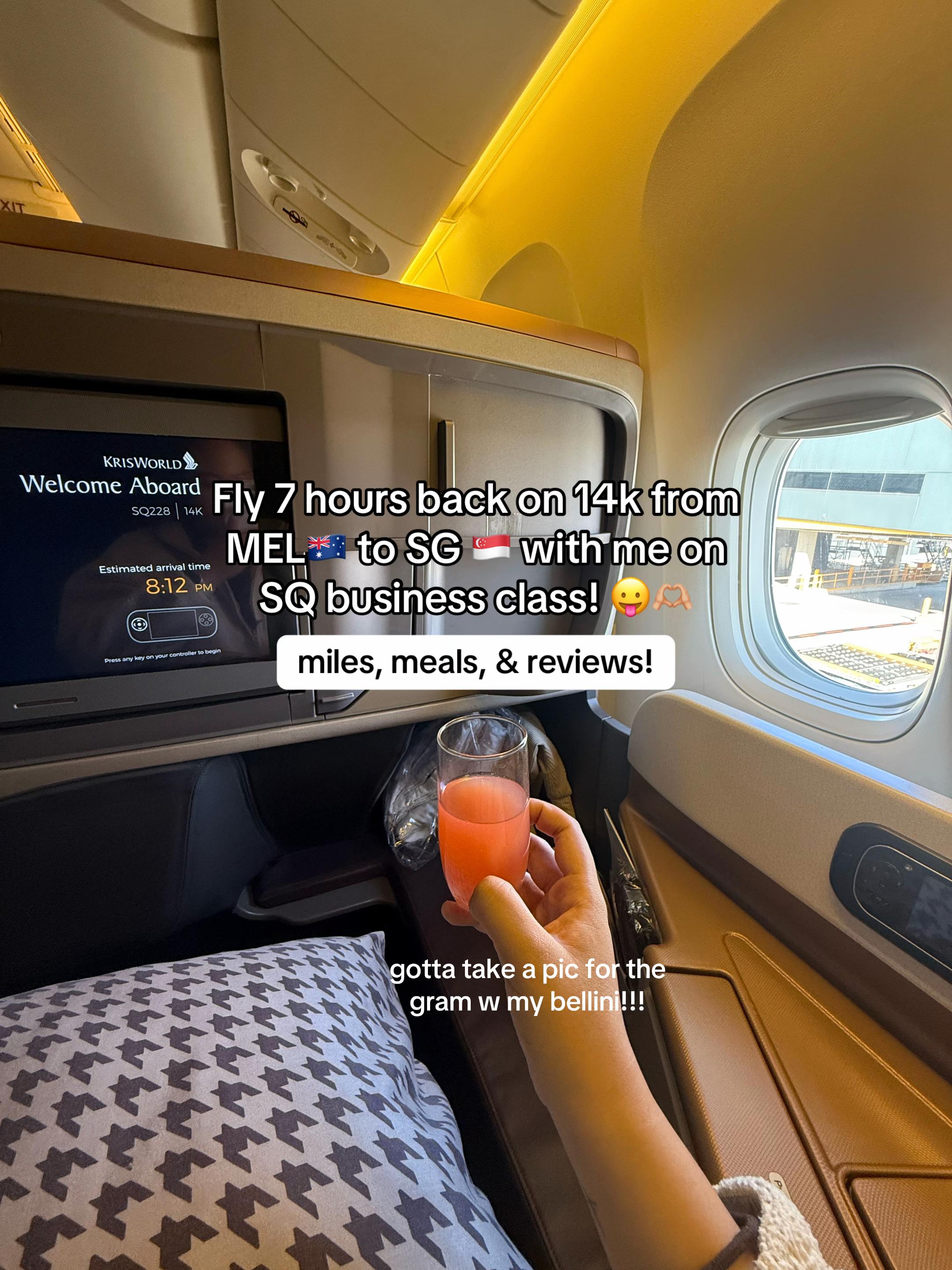 @Amanda • Travel Life ✈️