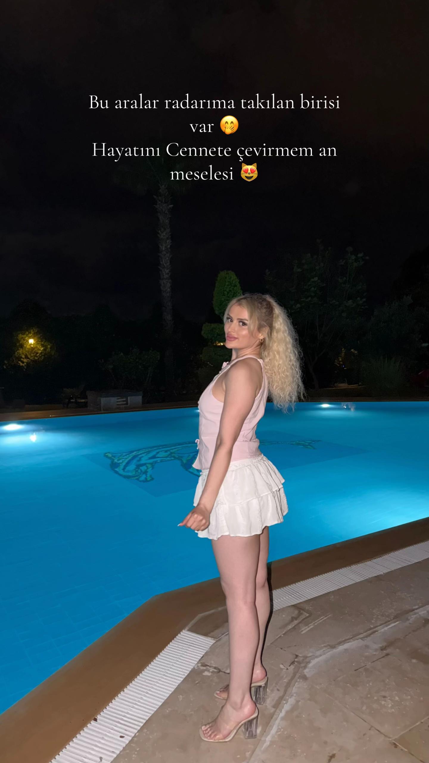 @Ayşe 👑