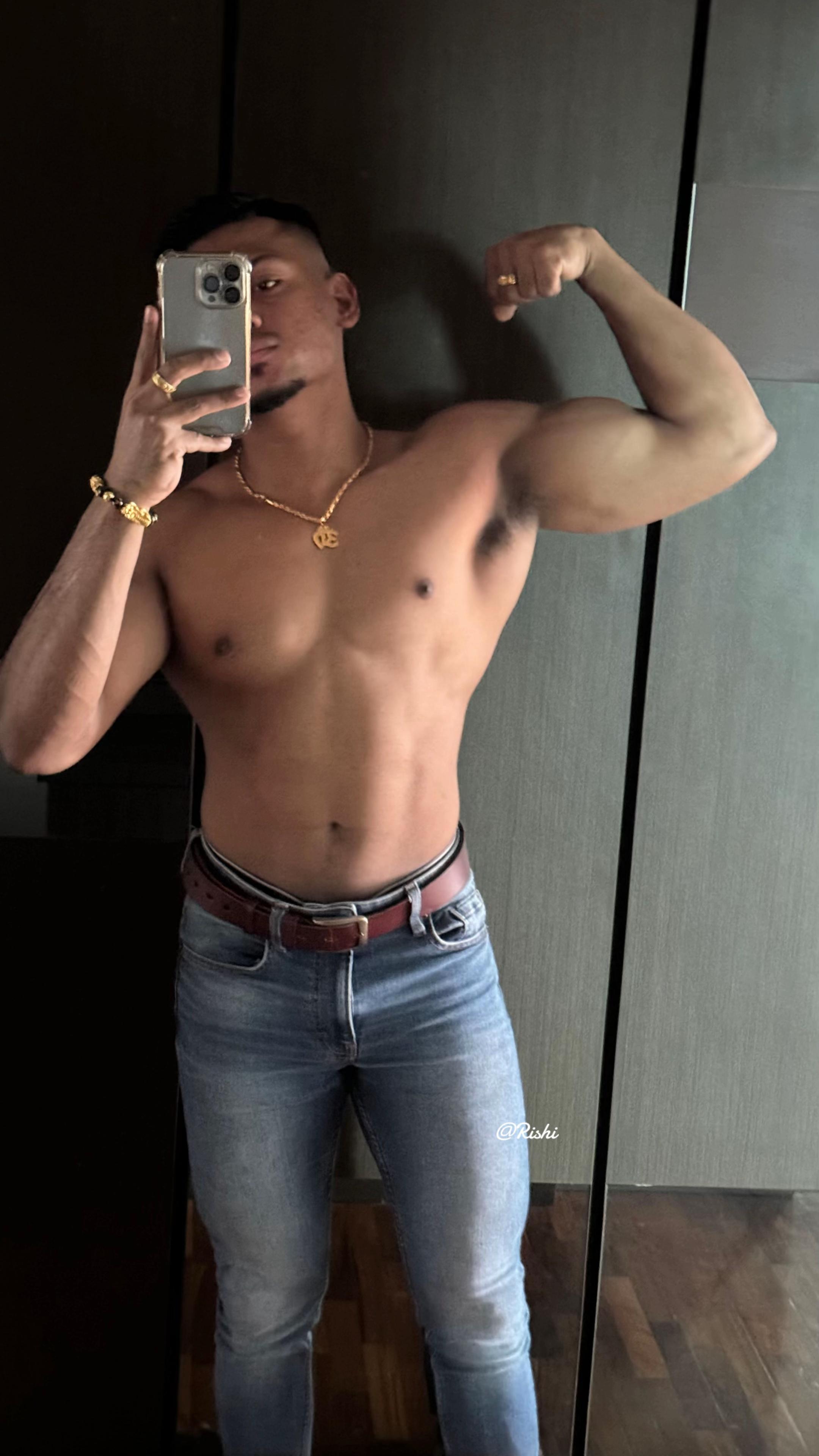 @Riishi
