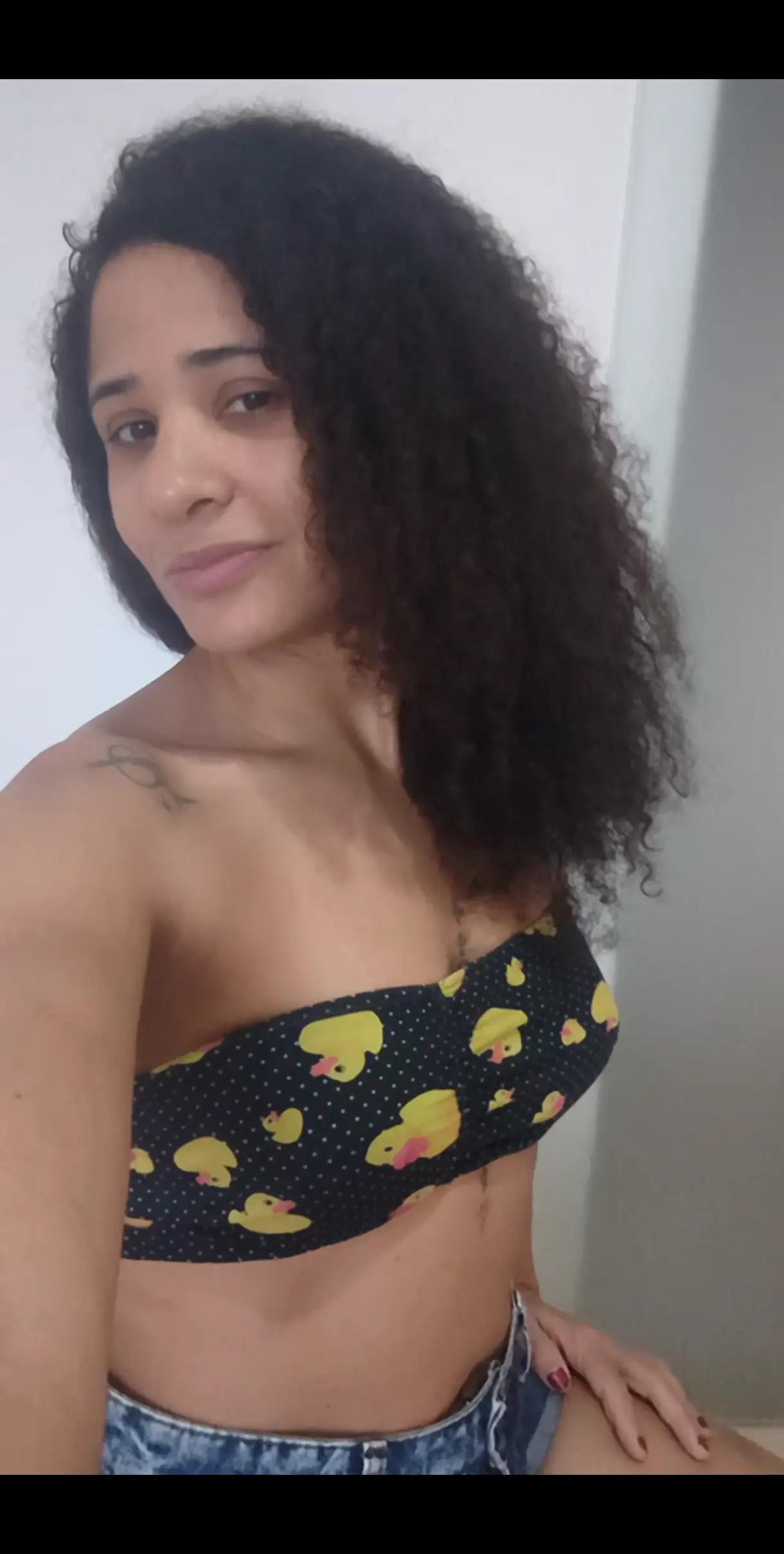 @deboramonique_
