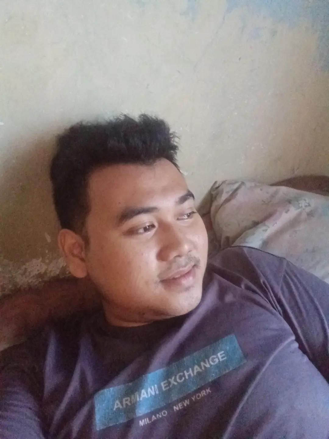 @31102000