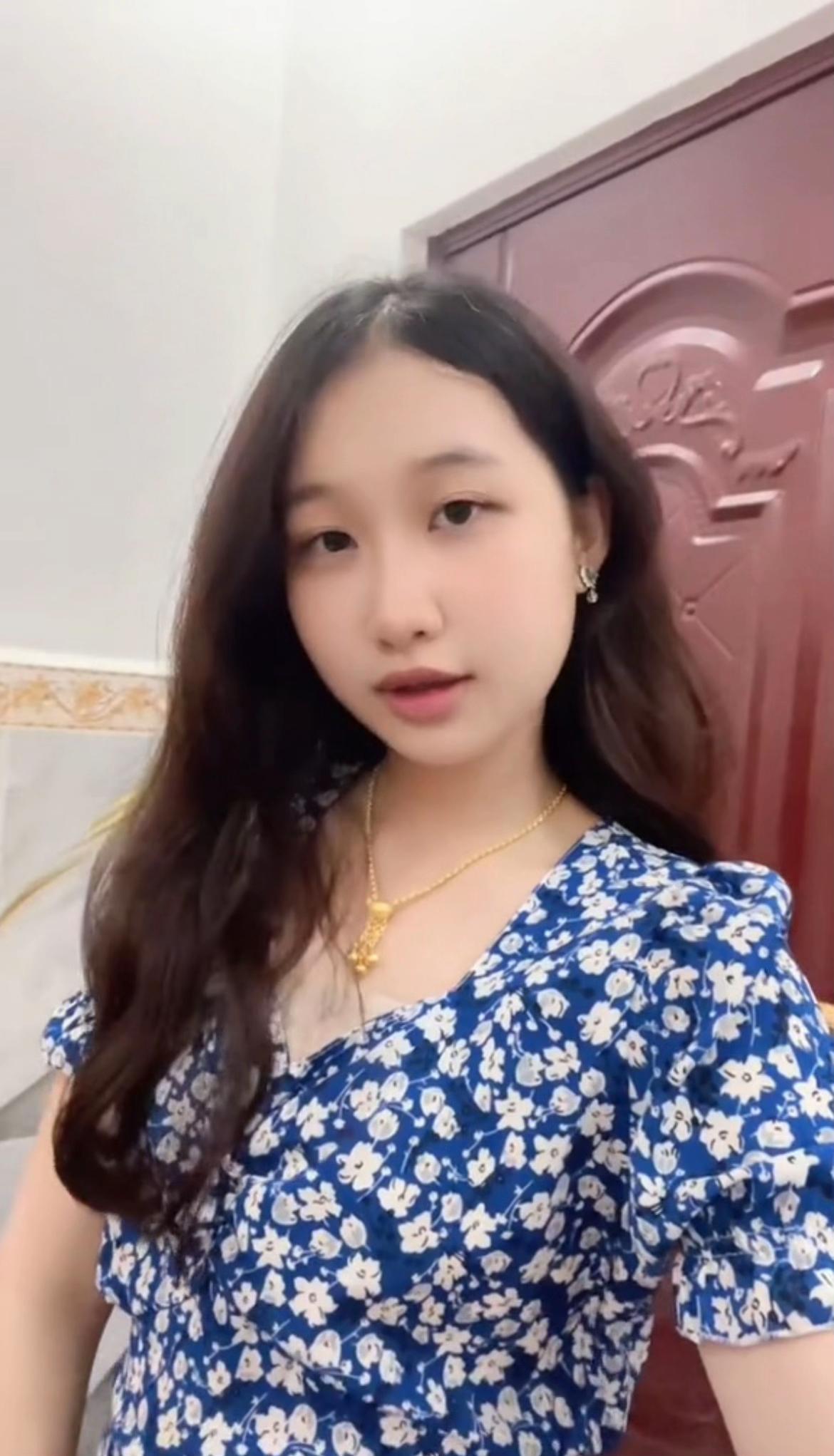 @徐爱心 ♡