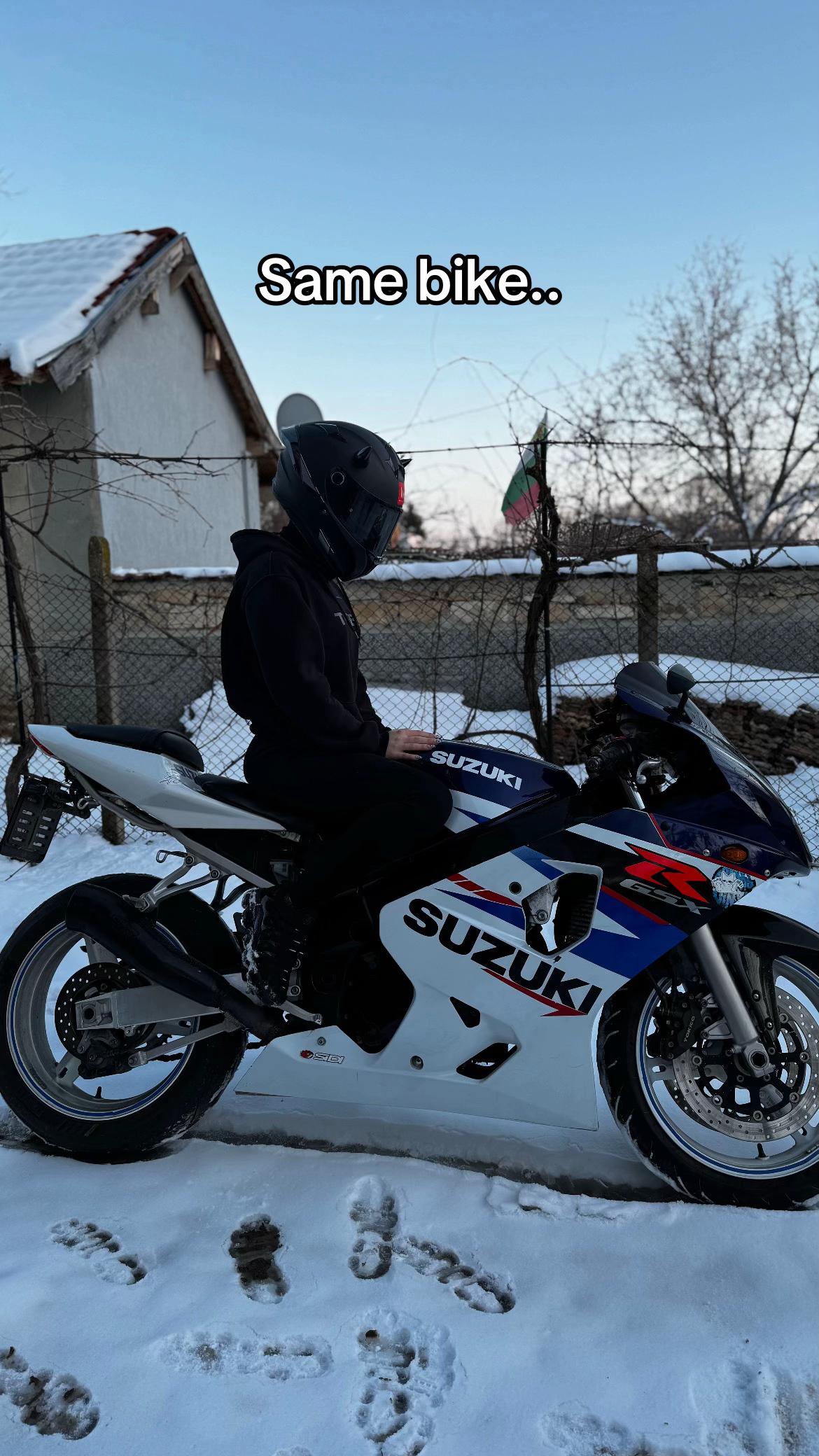 @that.gsxR.girl