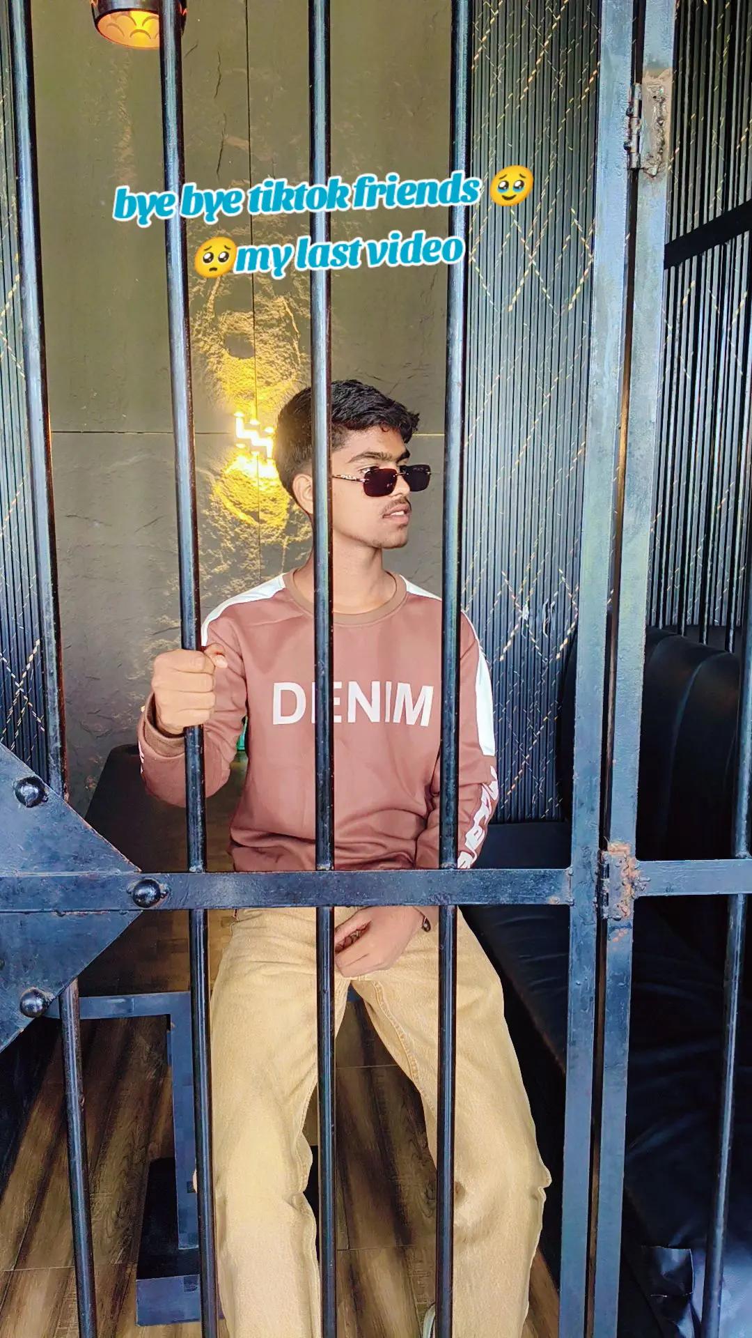@🔱यदुवंशी 🚩🅐🅛🅞🅚