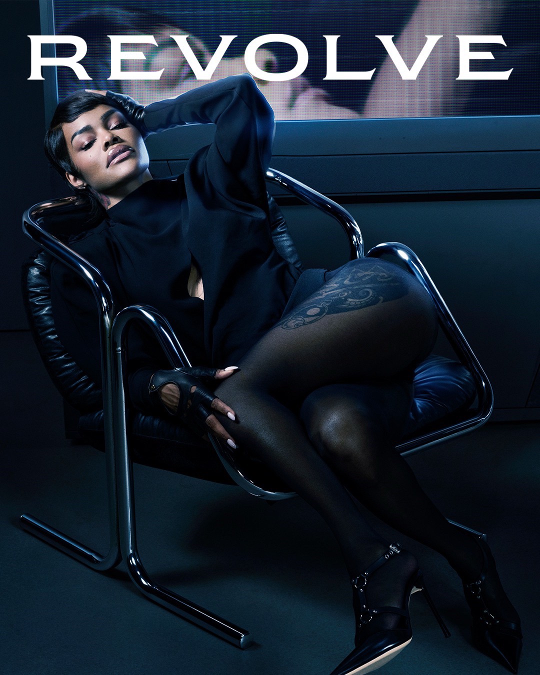 @Revolve