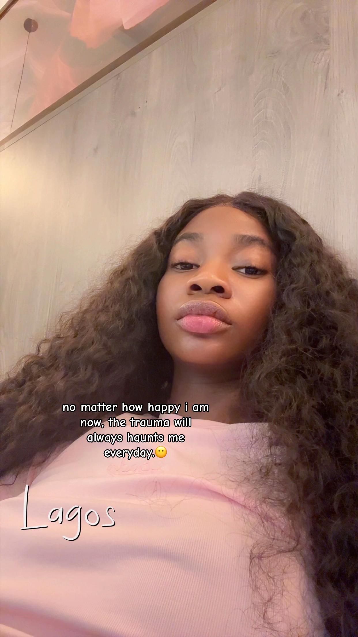 @Tola😽