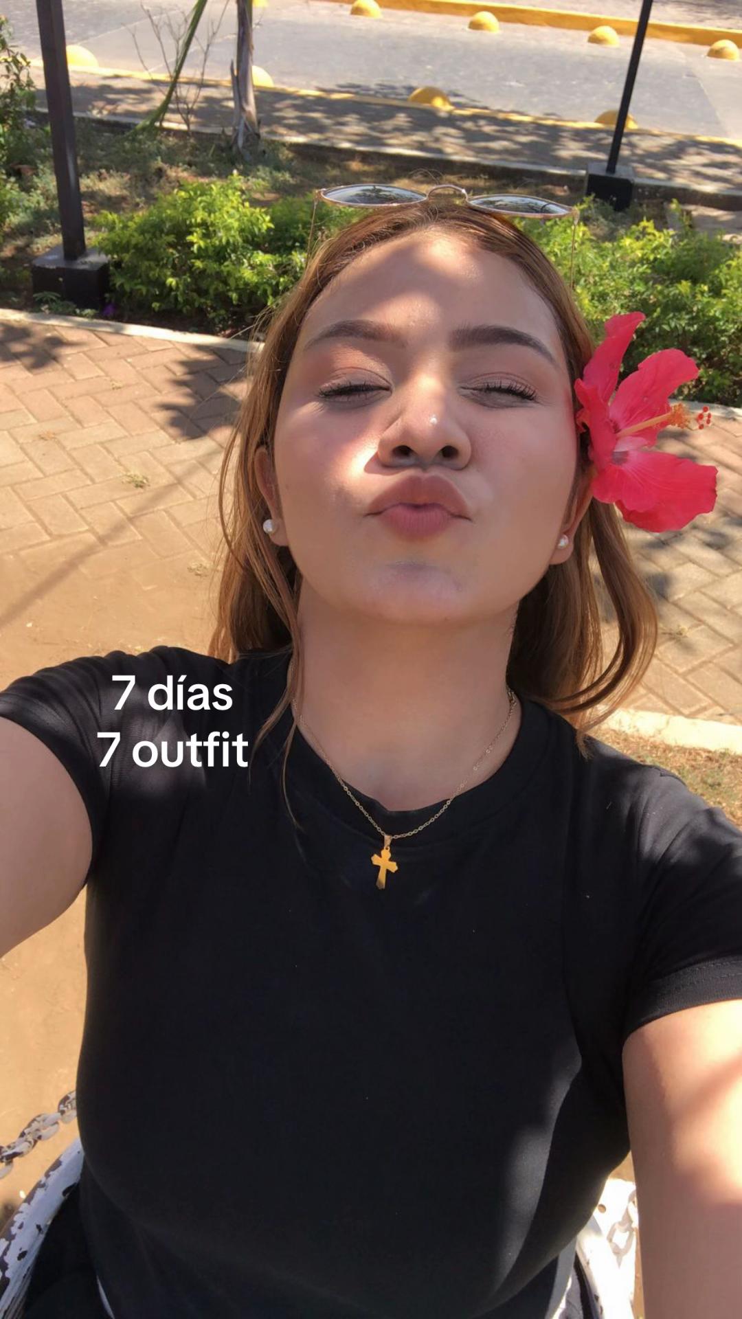 @AV