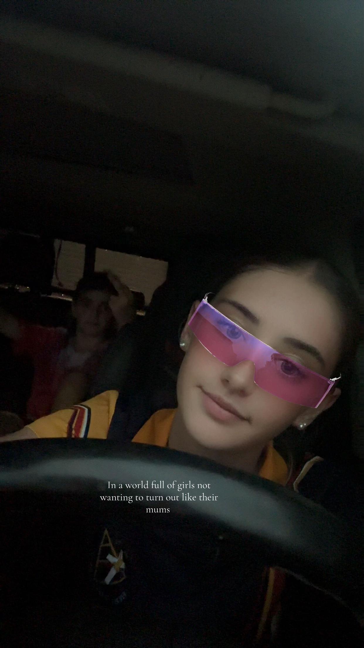 @𝐿𝒶𝒾𝓁𝒶𝒽.𝑅
