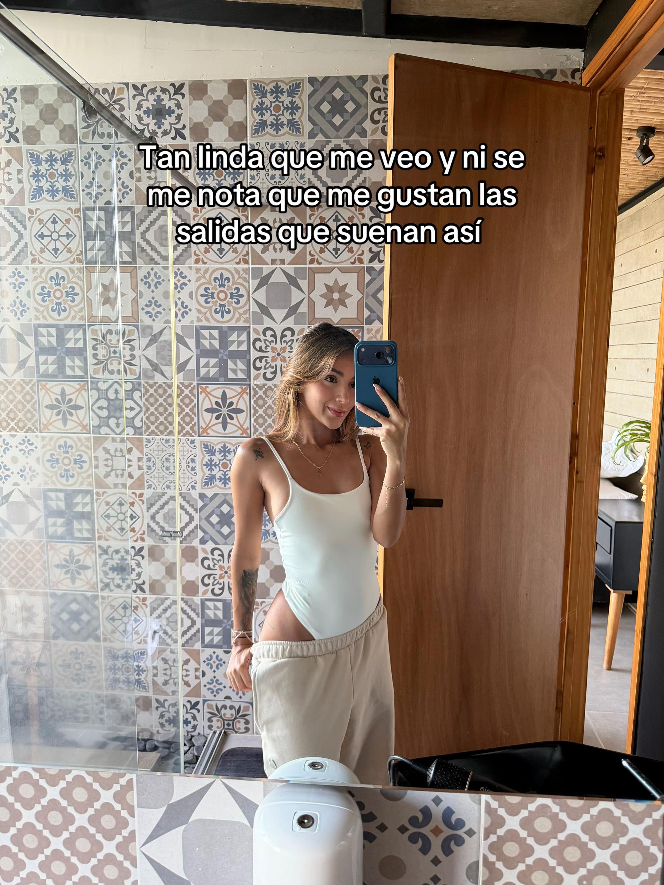 @Gaby Monroe