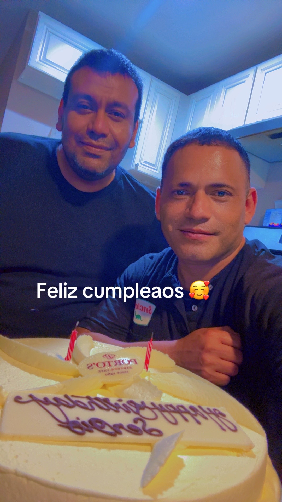 @El cajero más mitotero 👄