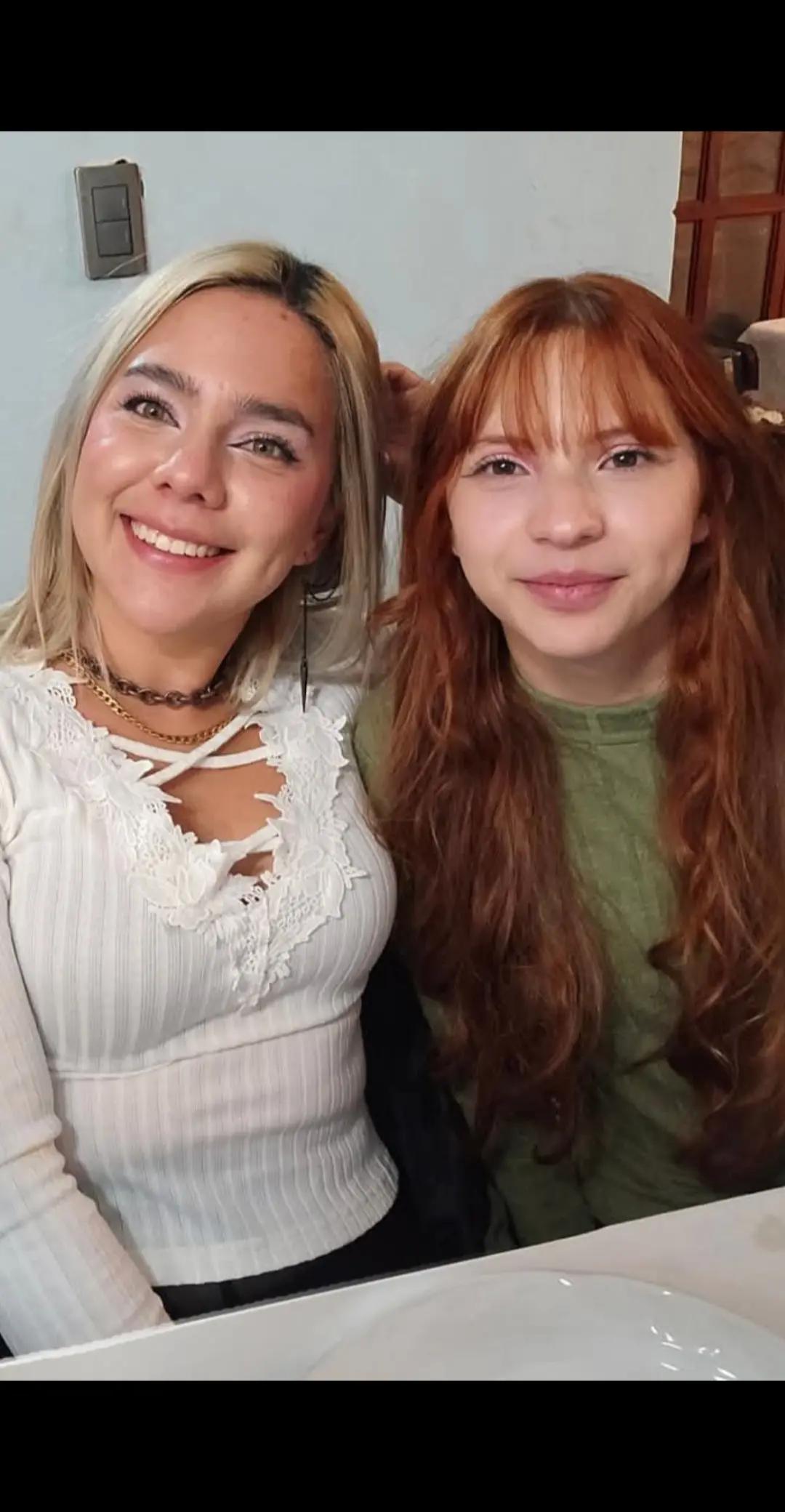 @Chica Cocodrilo