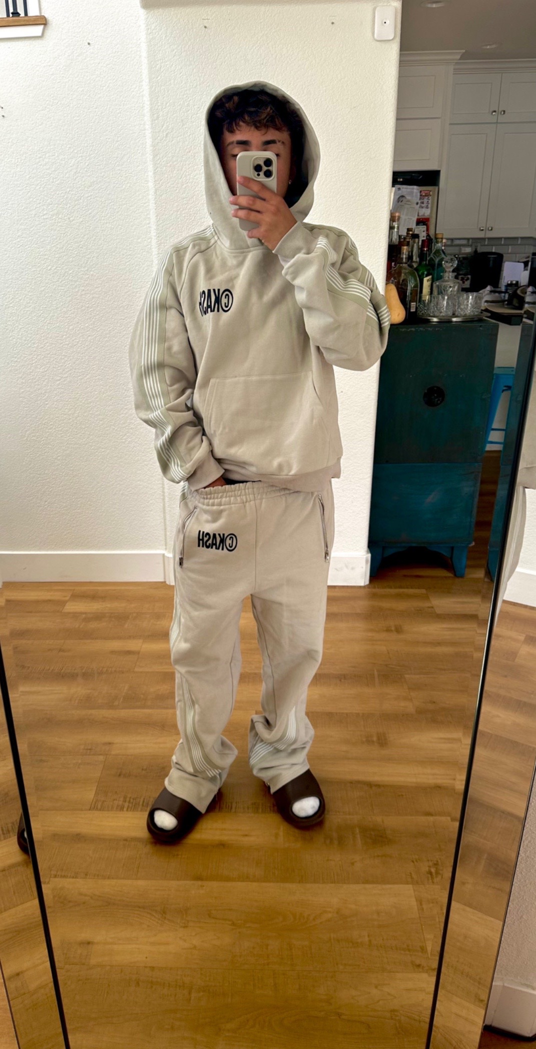 @๐