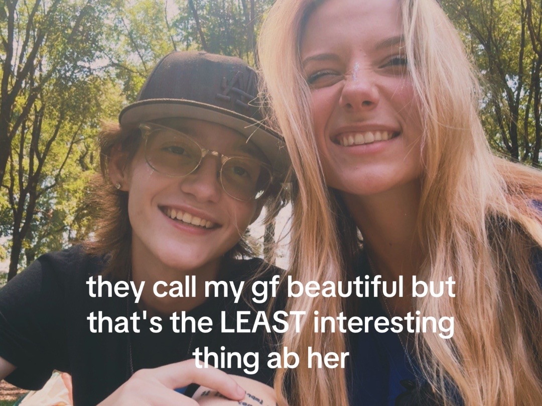 @lainey lou who 🌟💫