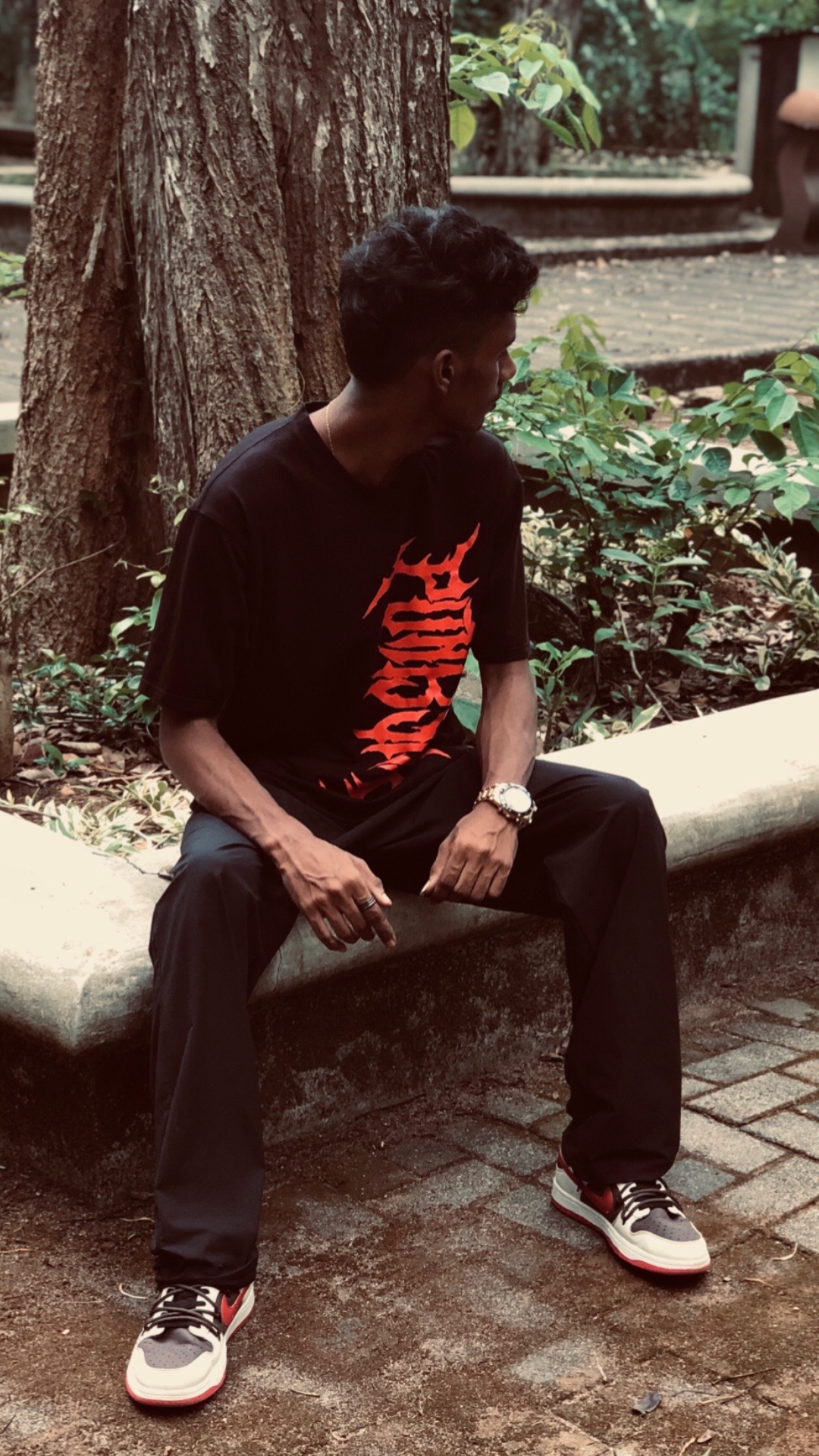 @𝐊𝐚𝐯𝐢𝐧𝐝𝐮 🐉!