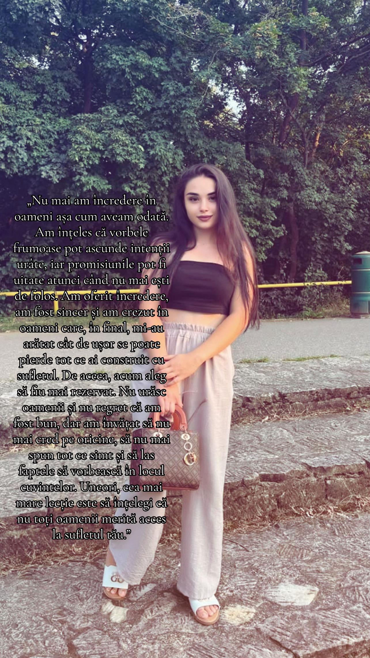 @ℱ𝓁𝑜𝓇𝓎🤍