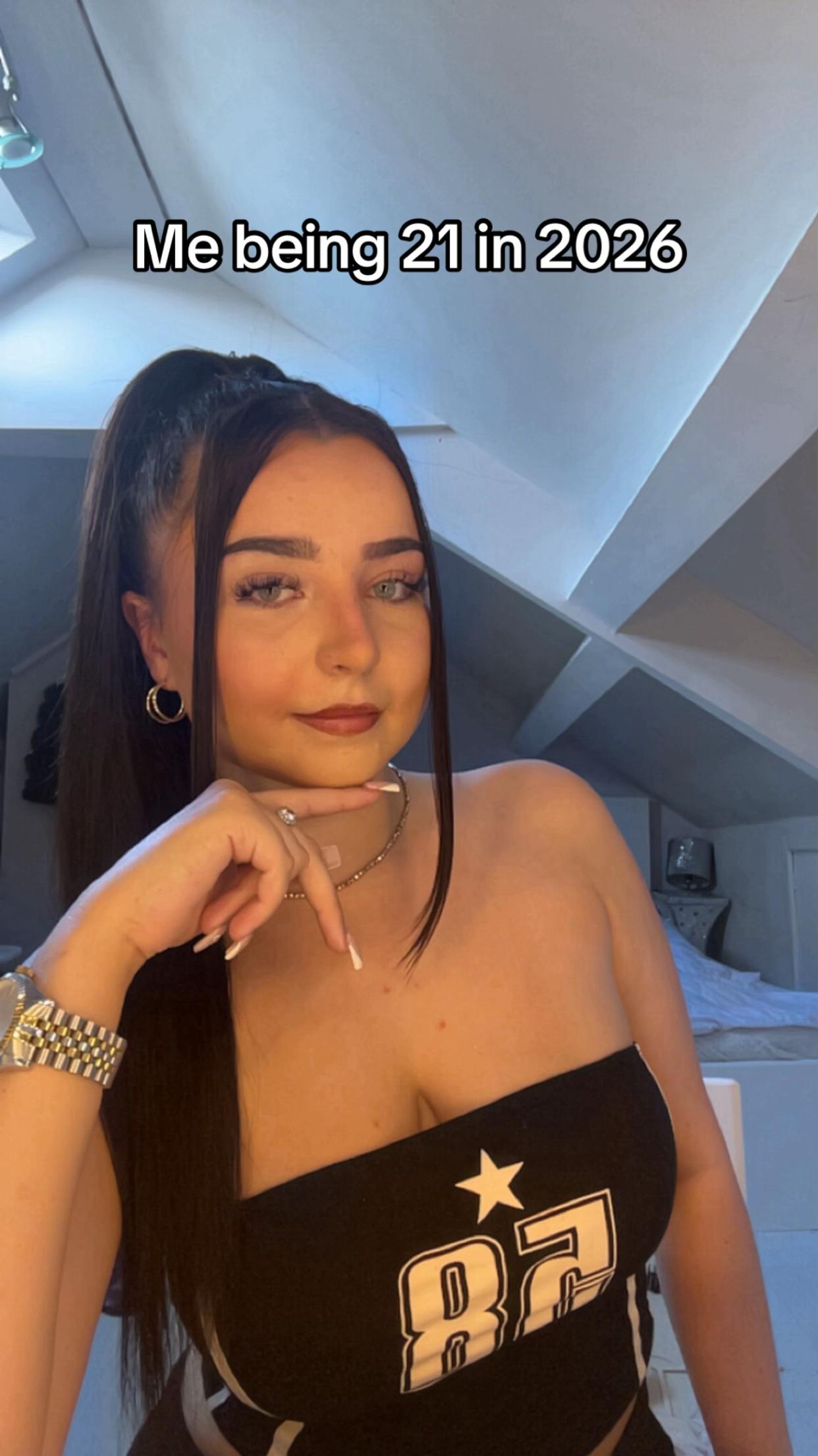 @Chlo👸🏽