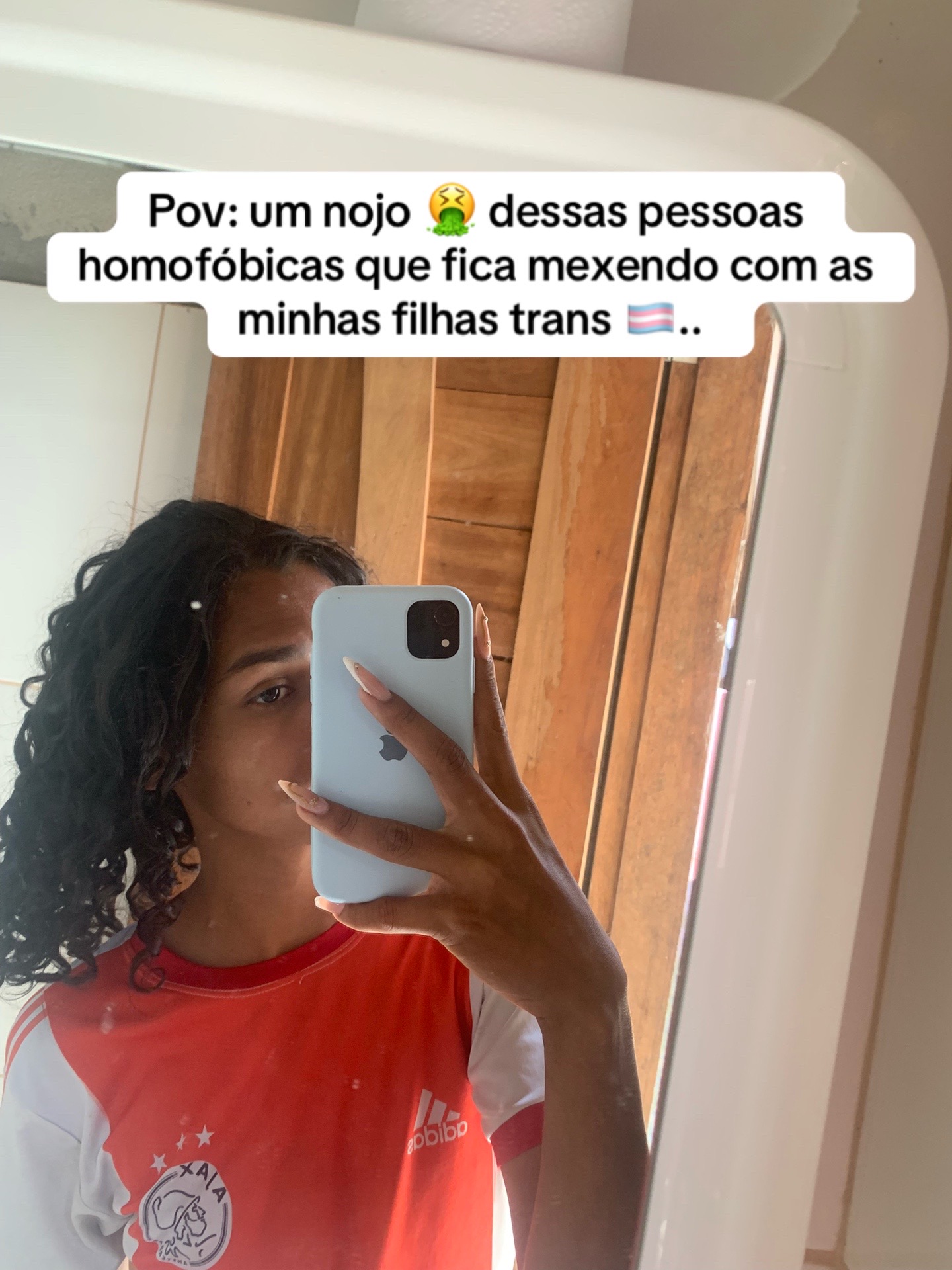 @Marcella_almeida 🏳️🌈