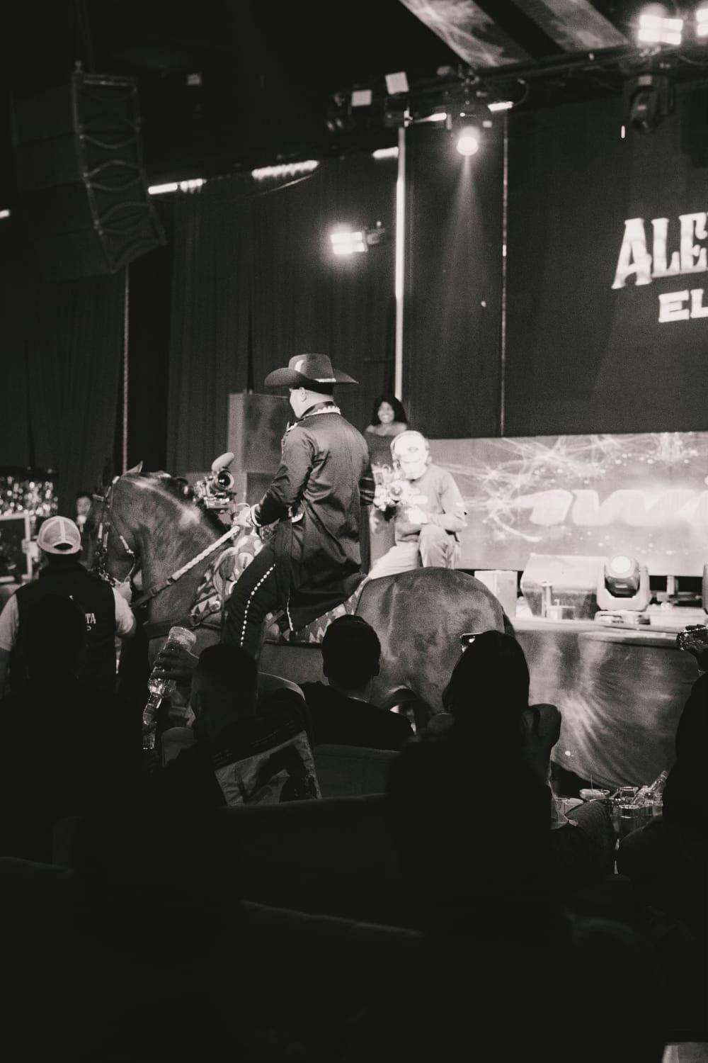 @alex_urueta_elfierro