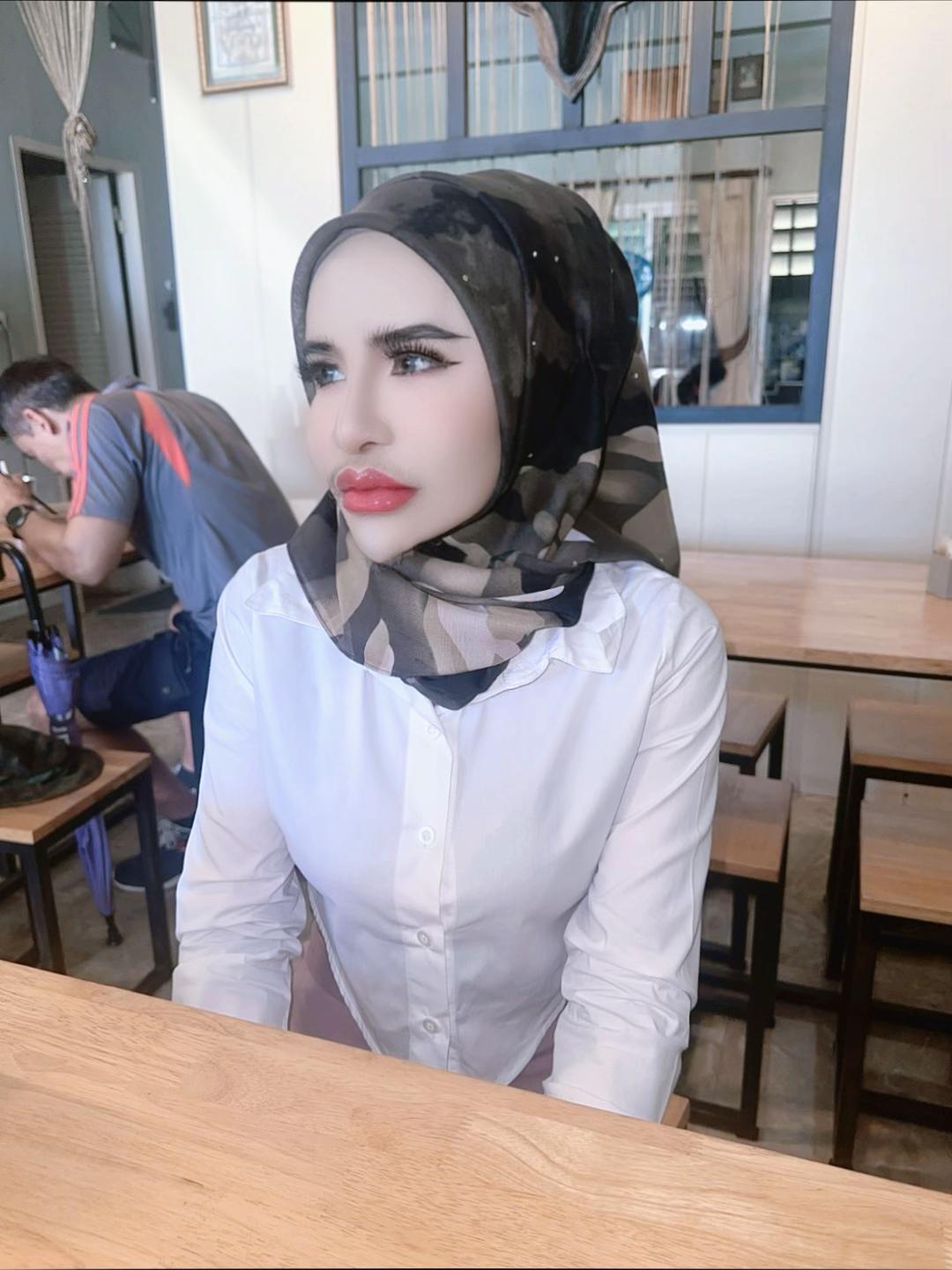 @ซ้อ เบญ่า