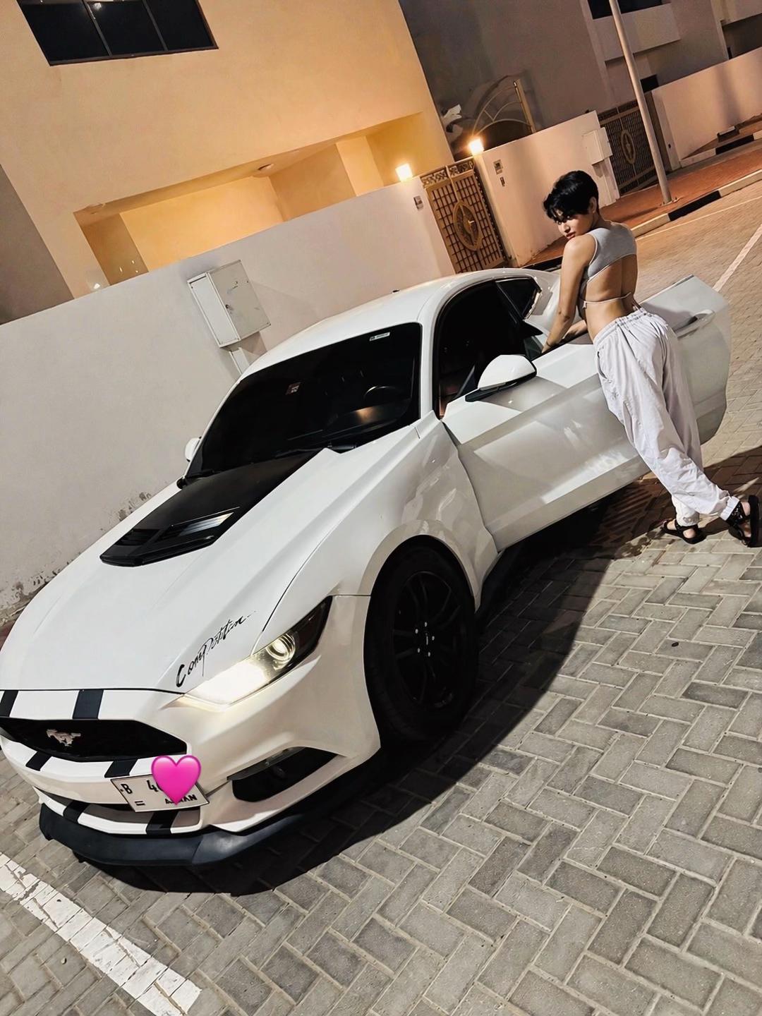 @D7 👠 𖣂︎