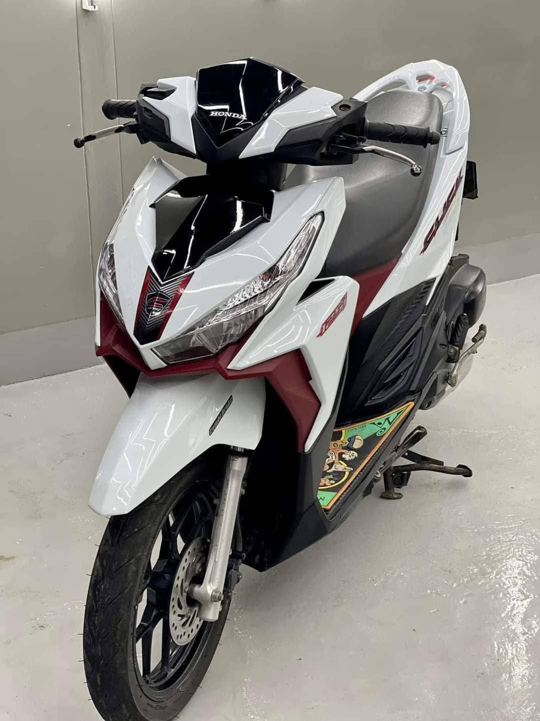 @Honda Myanmar Showroom
