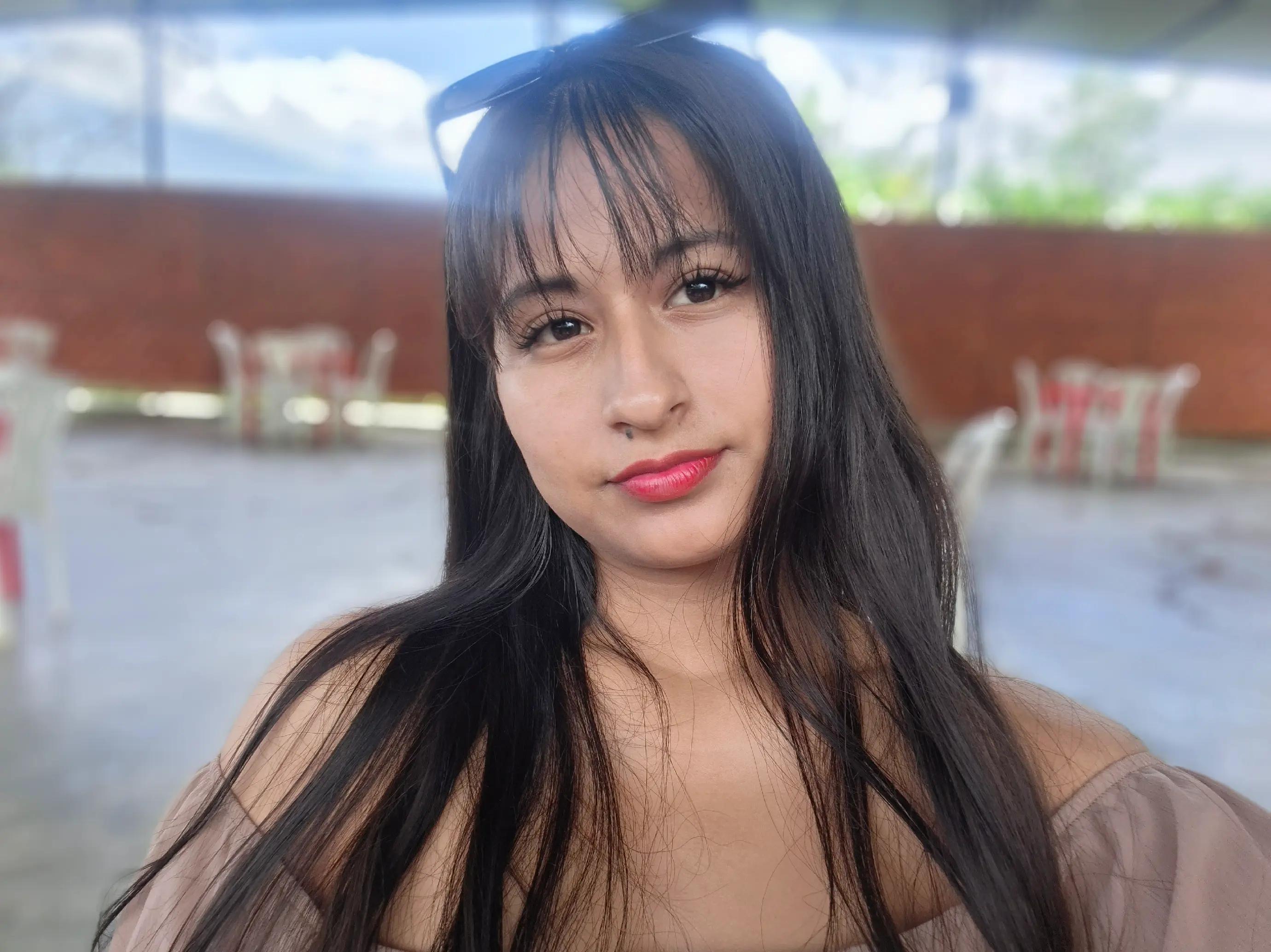 @🦋A'naly Chuquihuanga🥰🍒😘