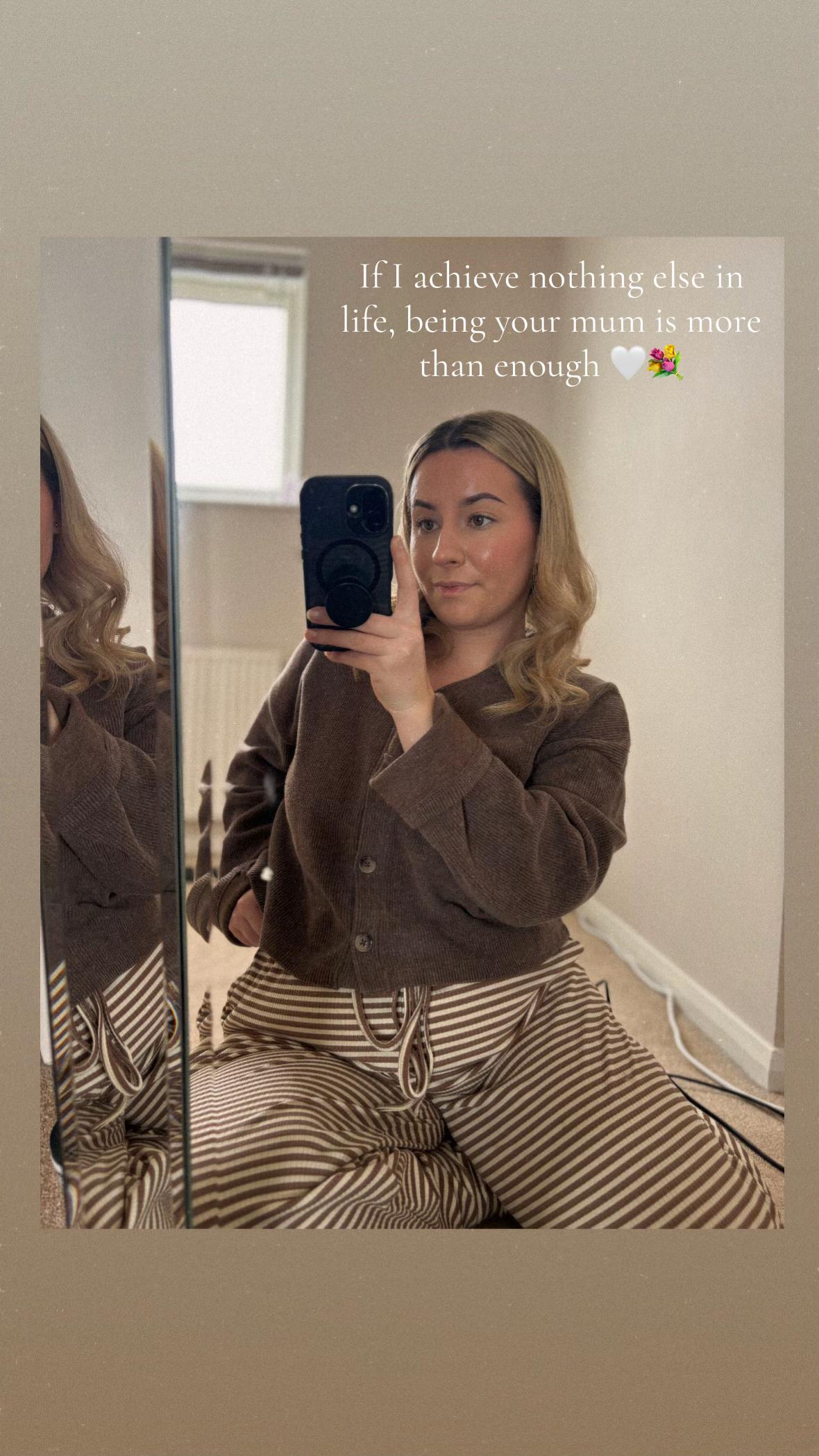 @Ellagrace_x
