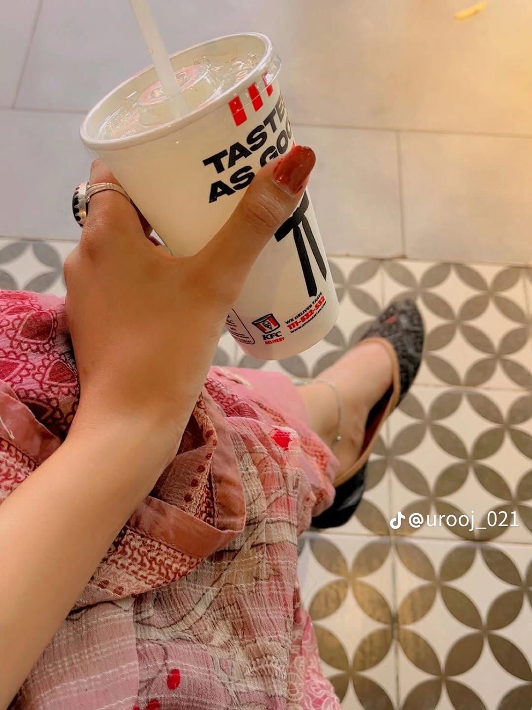 @cute😘