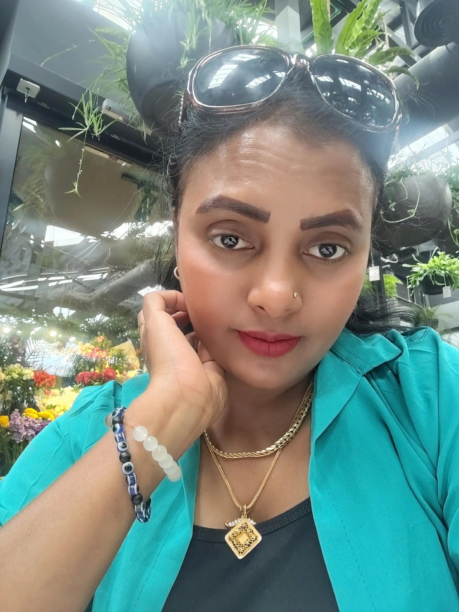 @Dilrukshi Perera