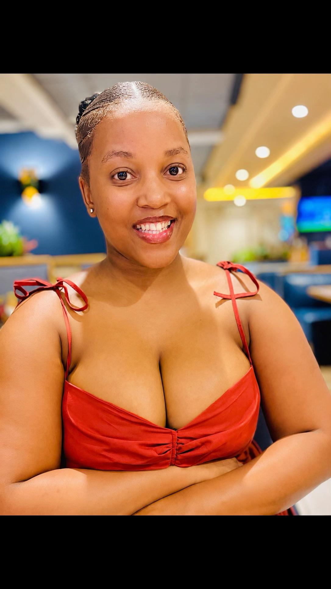 @Ntombizenkcubeko🌸