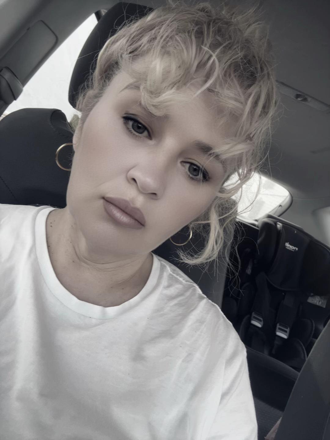 @Silvia.