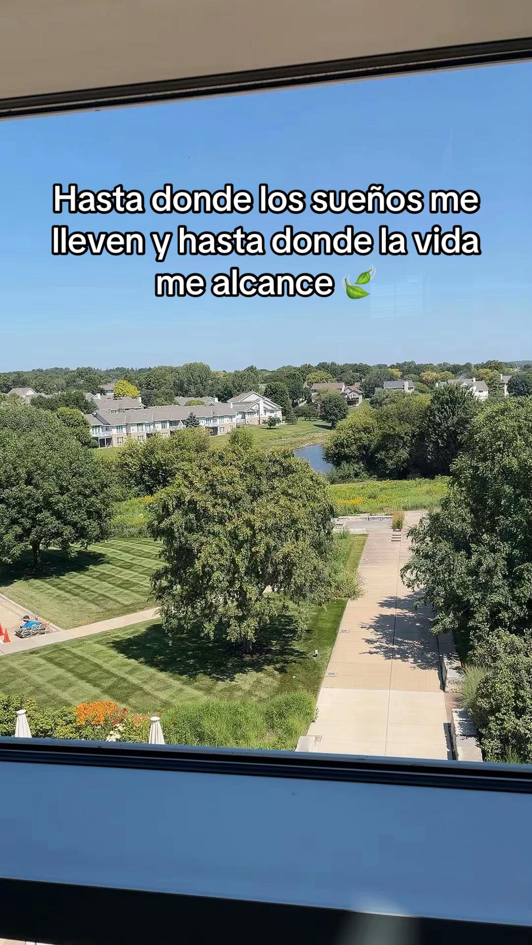 @Katy Burgos🇪🇨