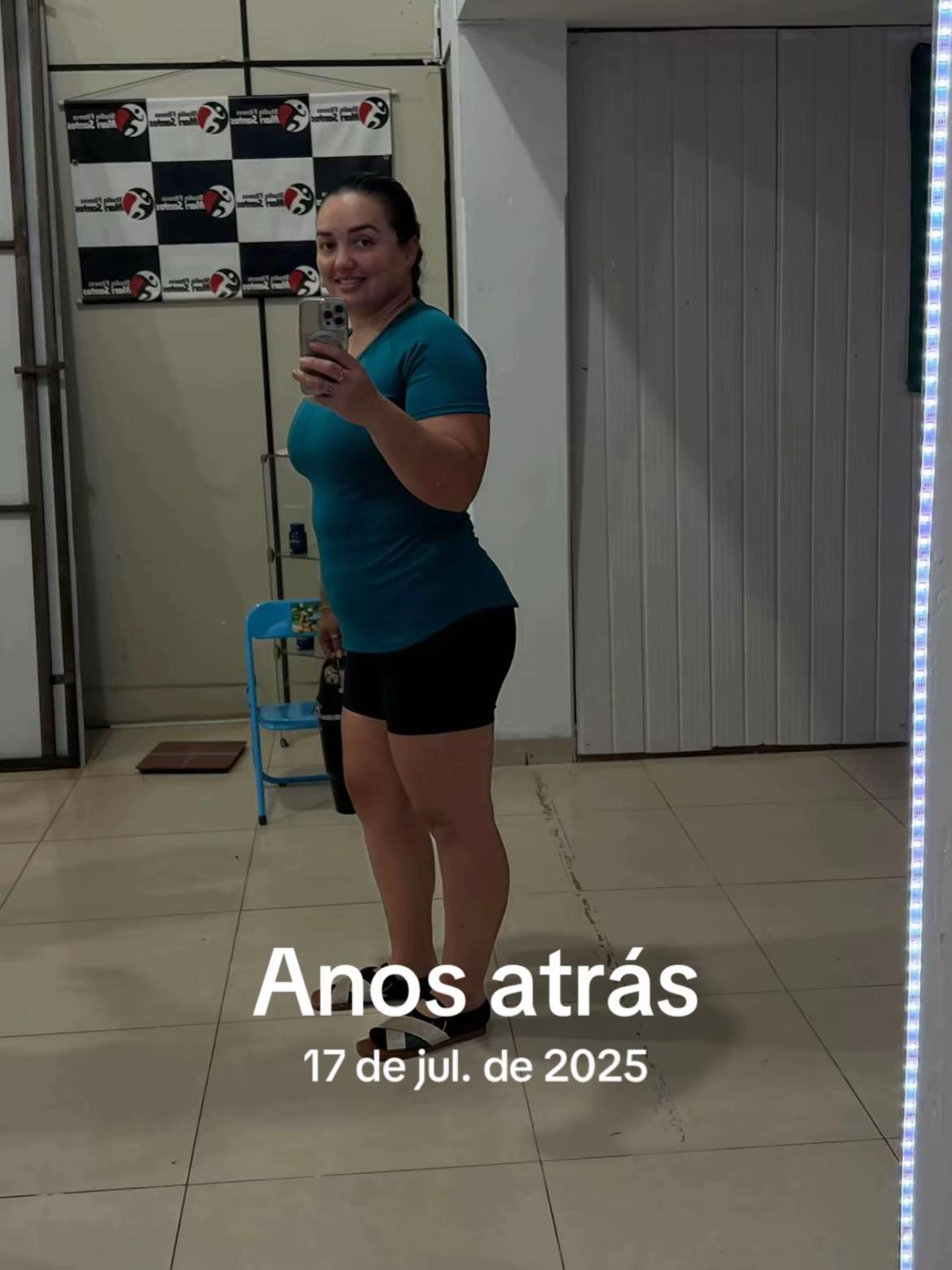@Vanessa Vanessa R835
