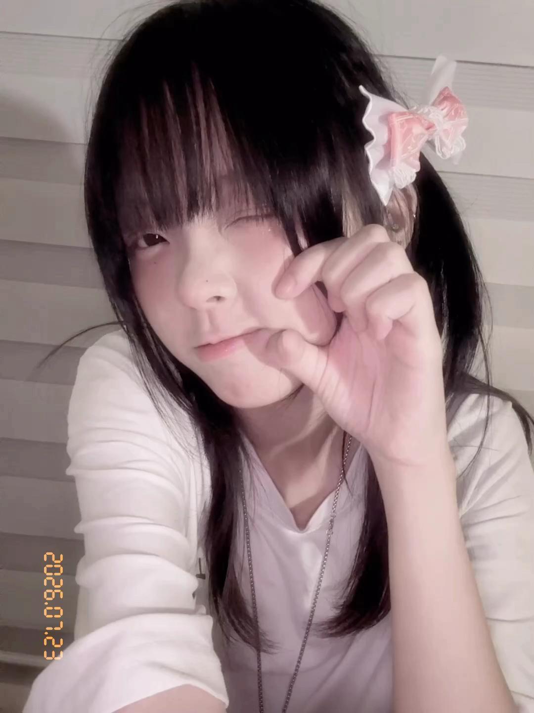 @跳跳蠢- ̗̀ ( ˶'ᵕ'˶) ̖́-