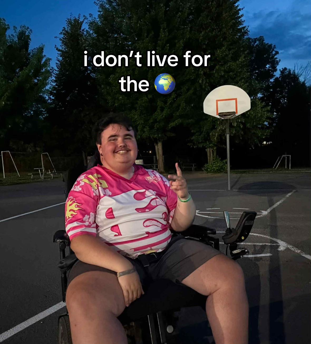 @Dyl✝️