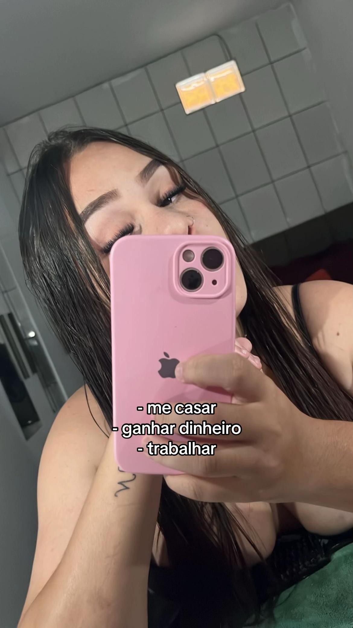 @Stephanie ✨