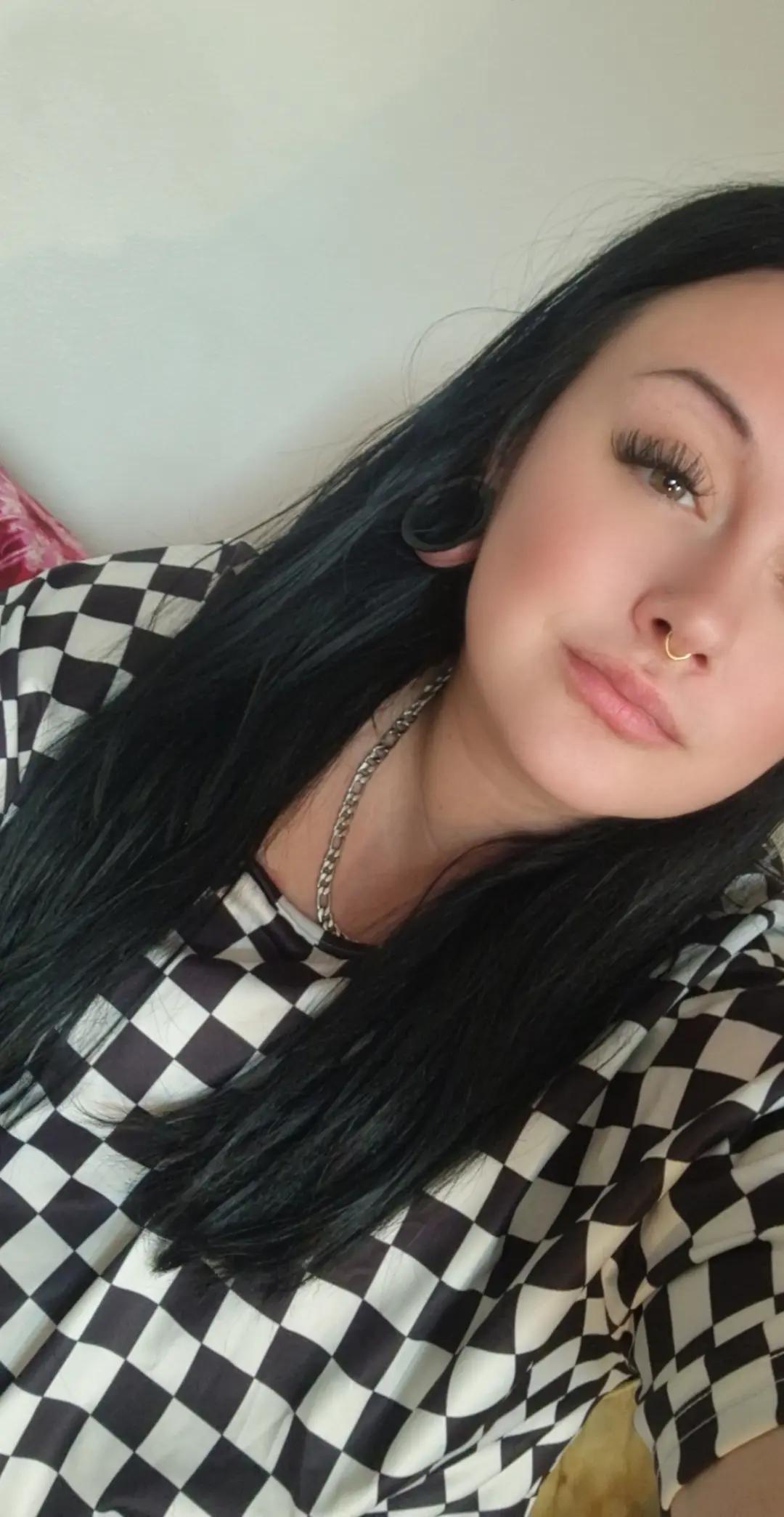 @Evelina