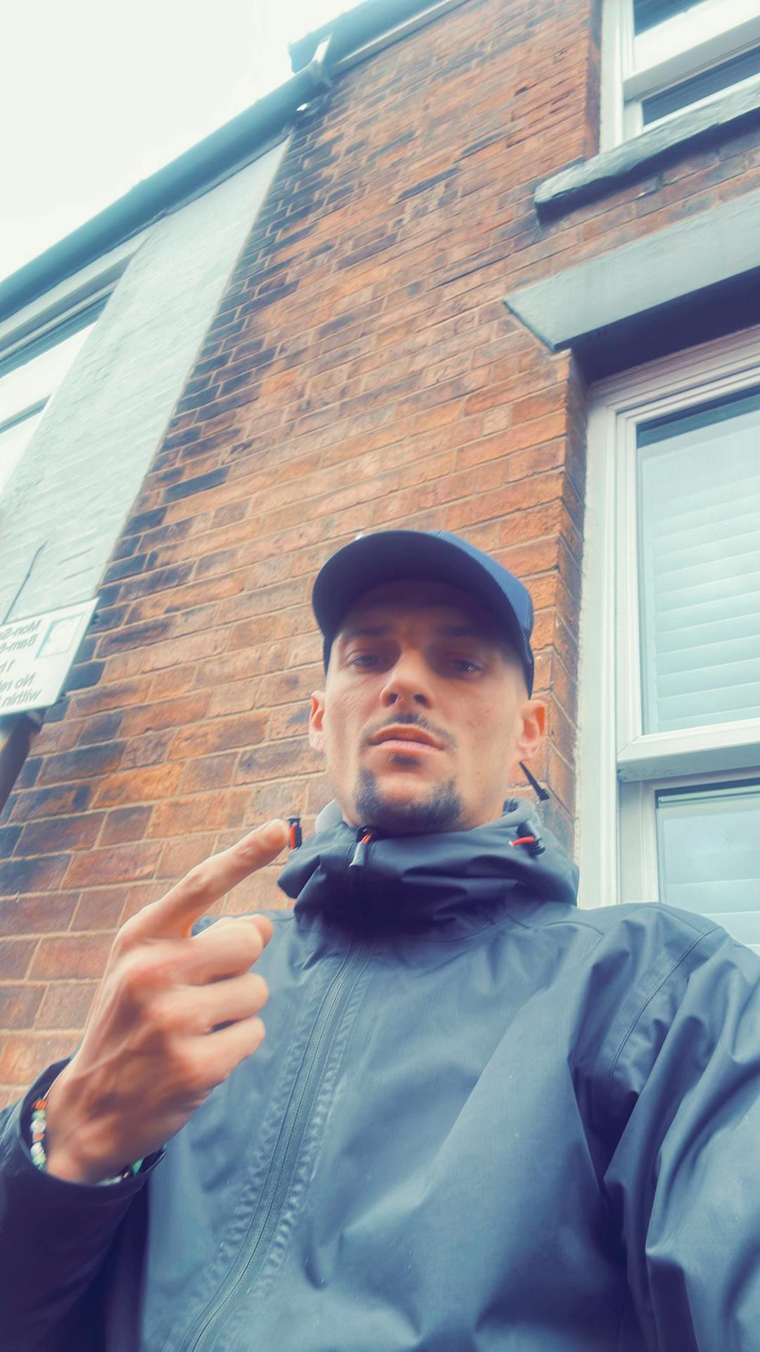 @certidogzuk