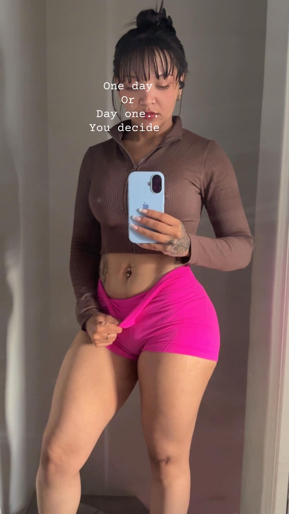 @Snatched_Stacey