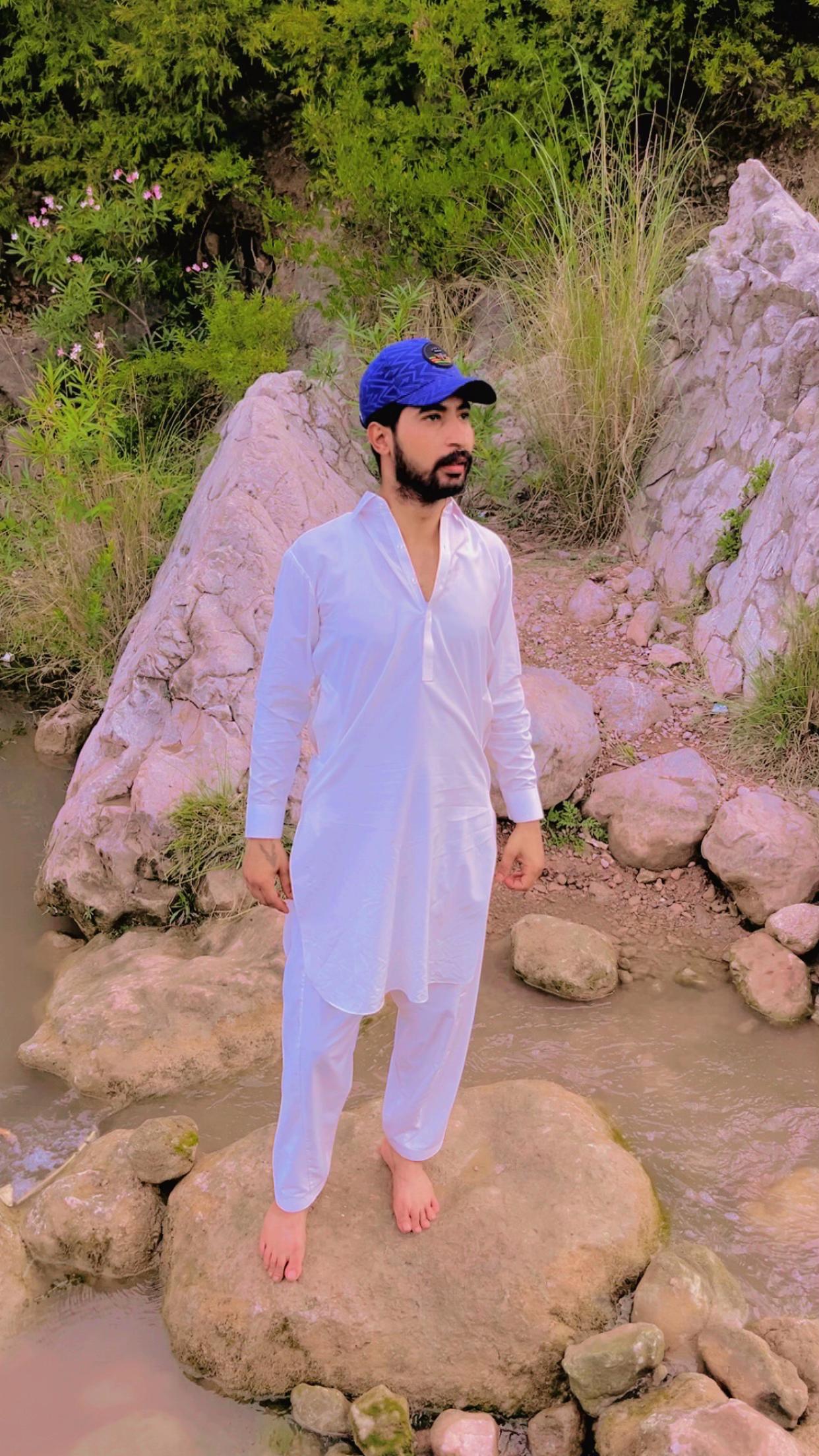 @Raja Khalid 🍁