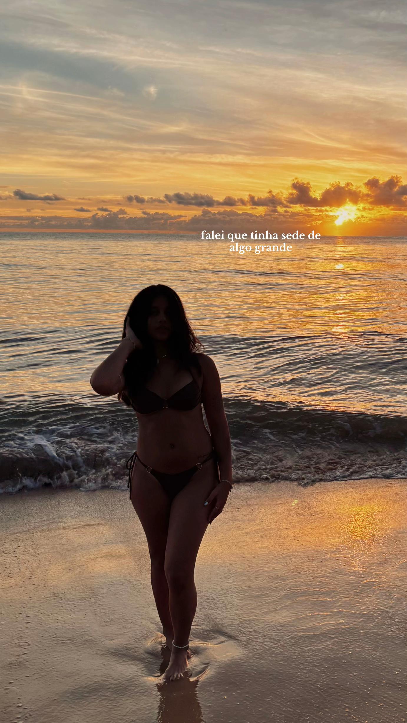 @analuíza ❨𖤓