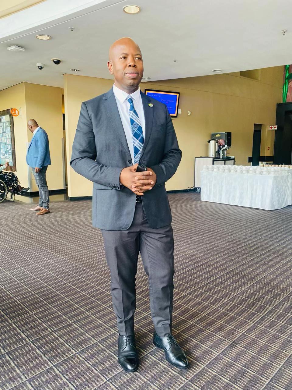 @Nkosenhle Madlala🇿🇦