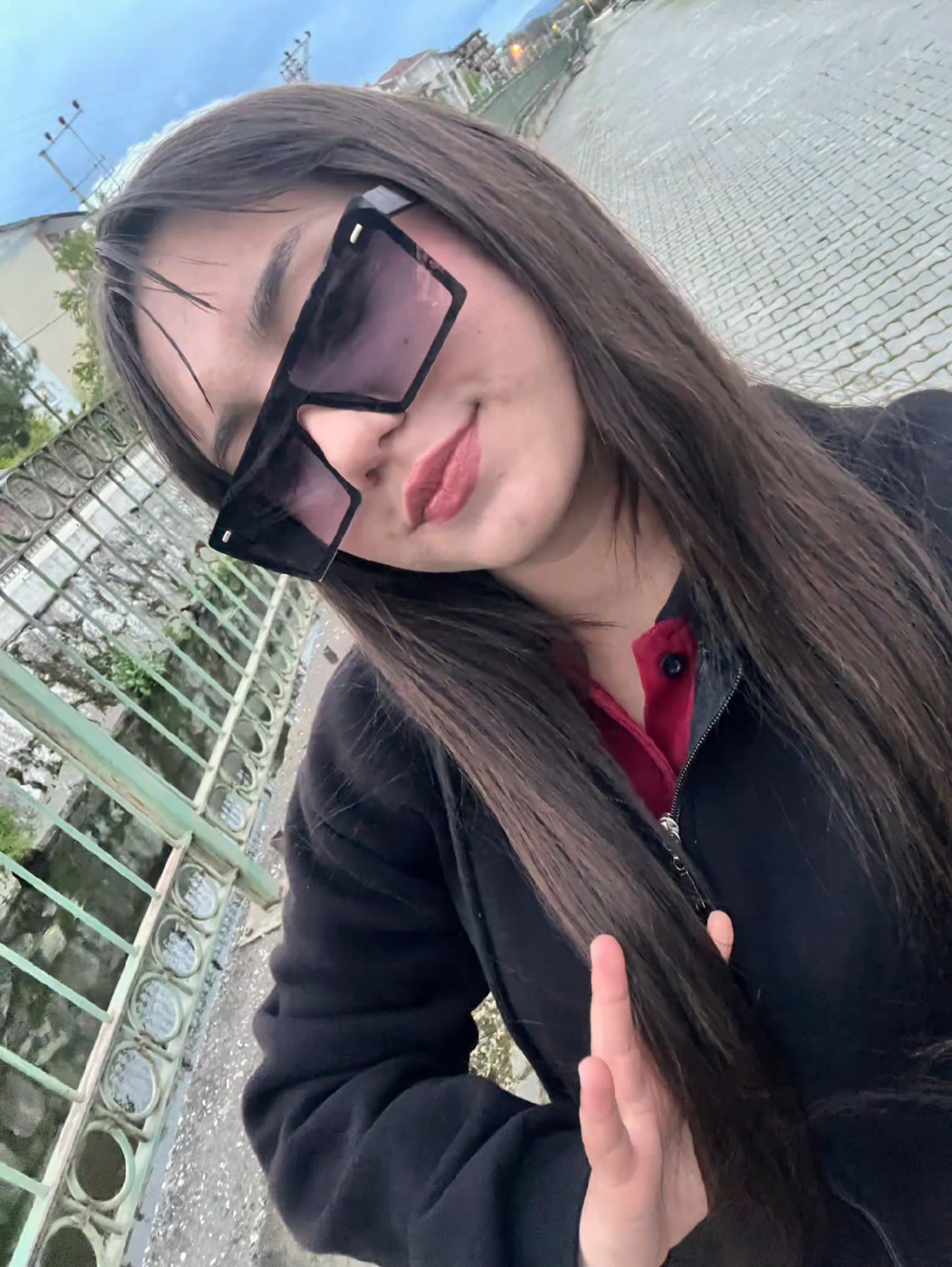 @"ALYA HİN"🫶🏻