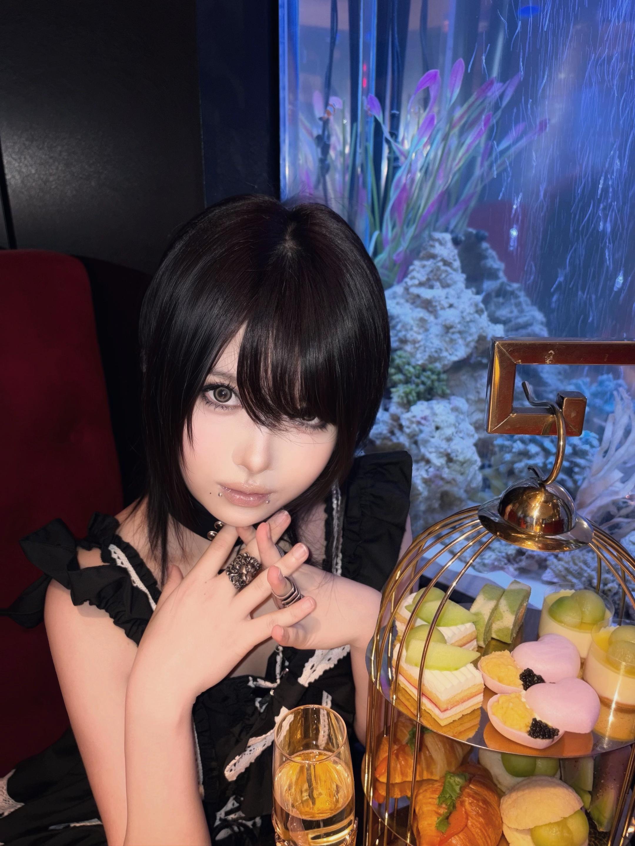 @kuroa