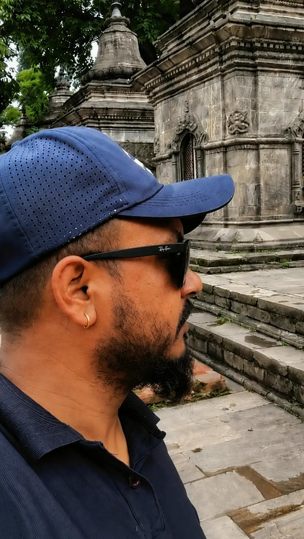 @🤫Vikash Thakur🤫