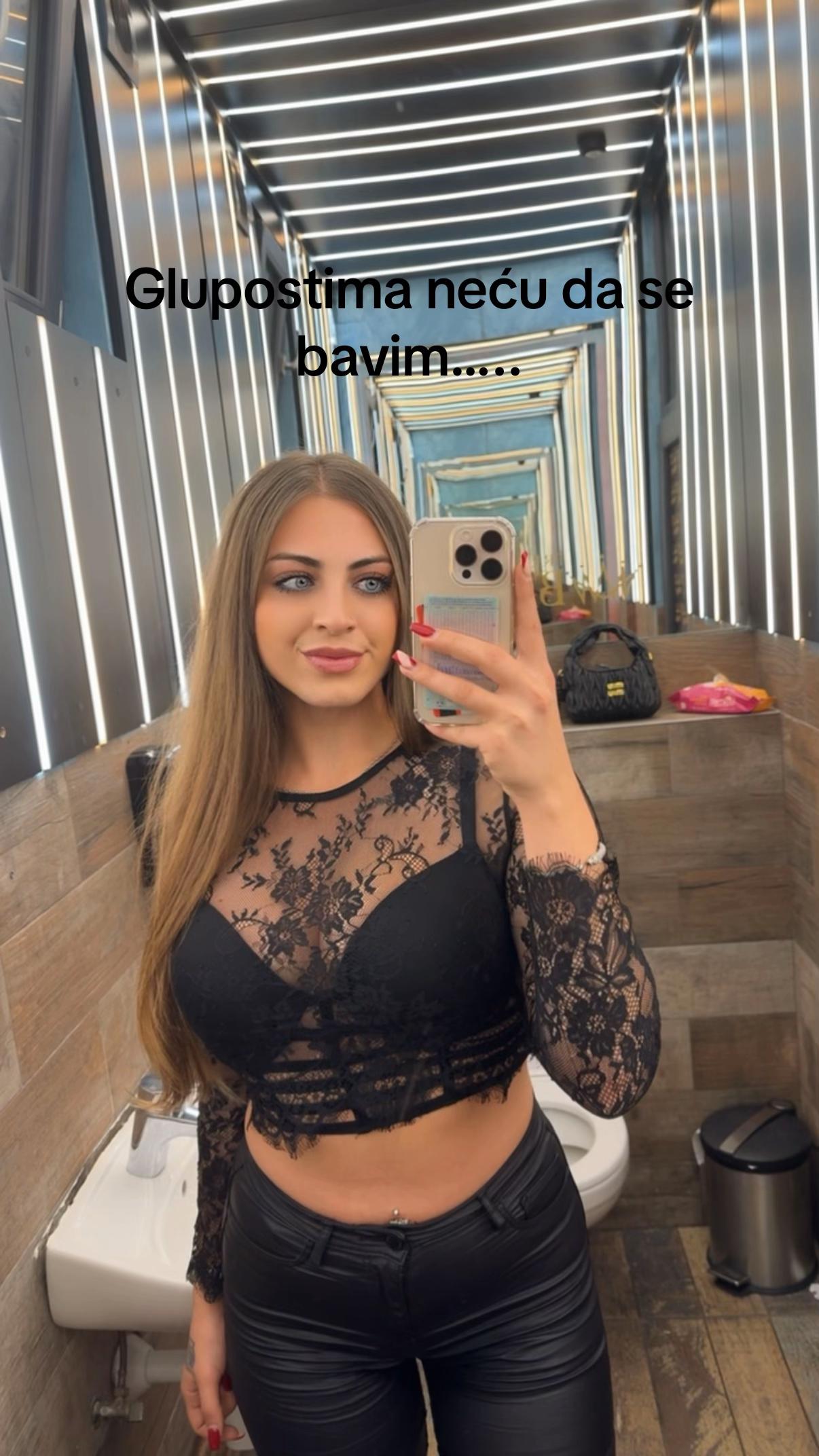 @pesa_g
