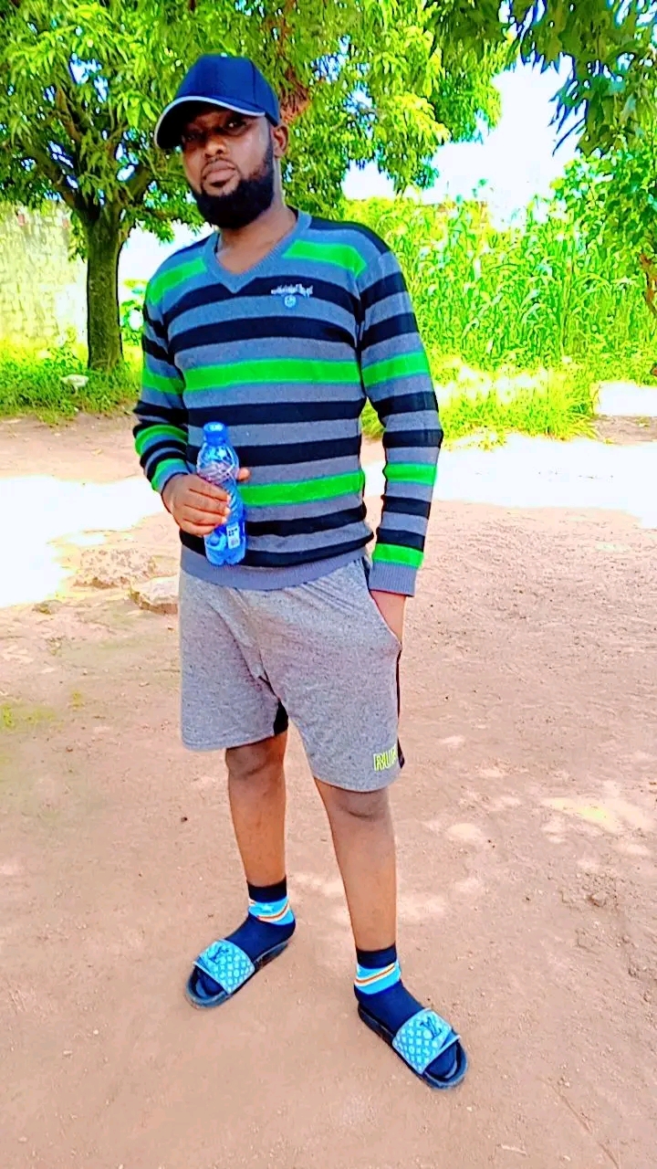 @user1717054573586